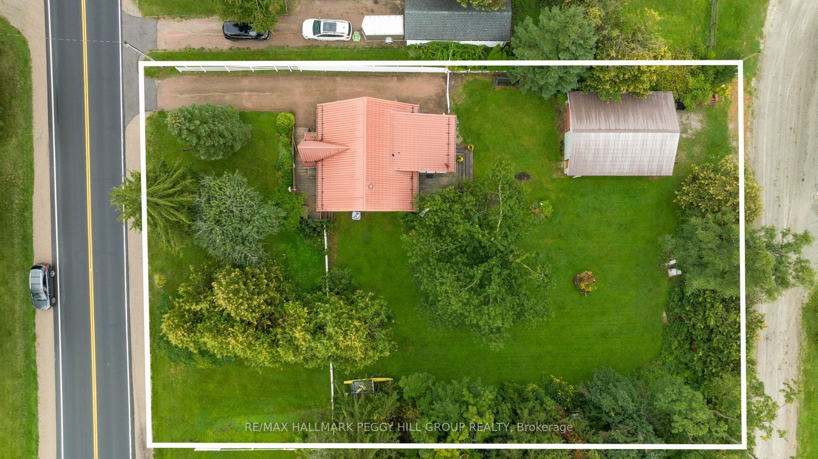 1387 Old Barrie Road W Property Photo 1
