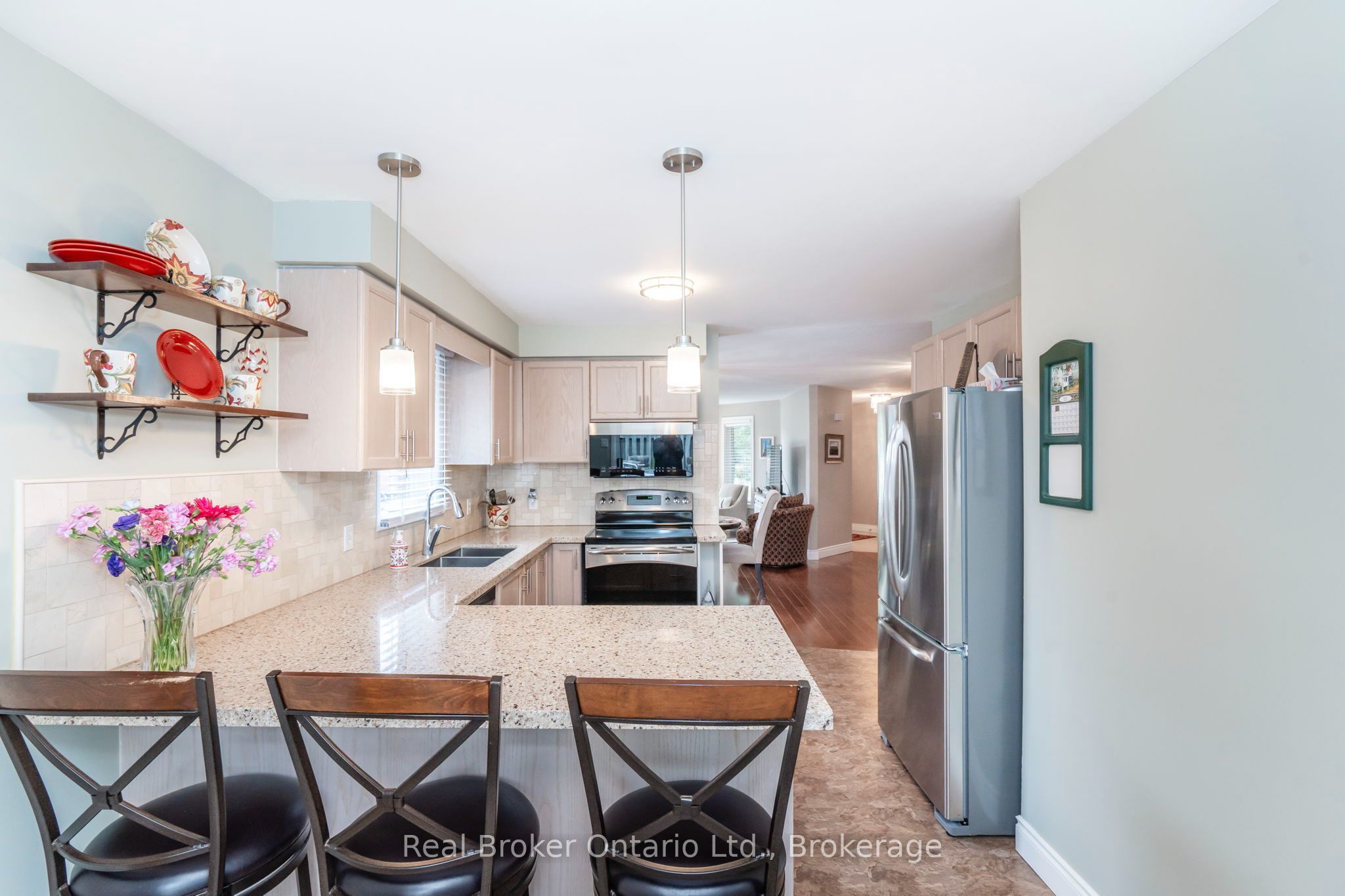 15 Neelands Street Property Photo 8
