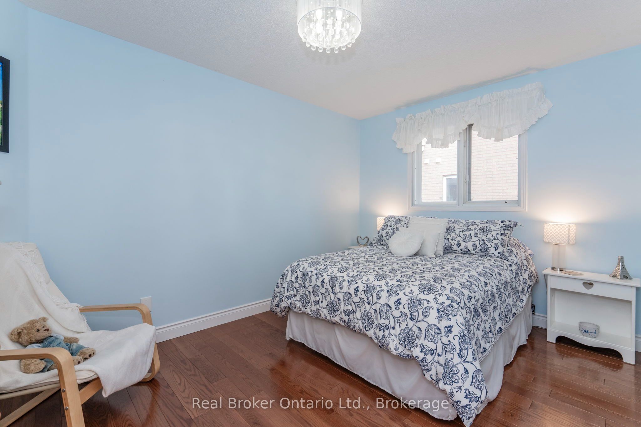 15 Neelands Street Property Photo 12