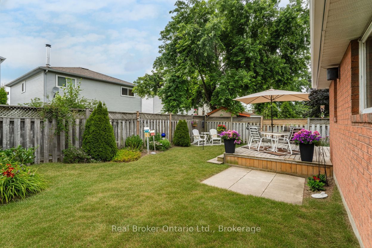 15 Neelands Street Property Photo 24