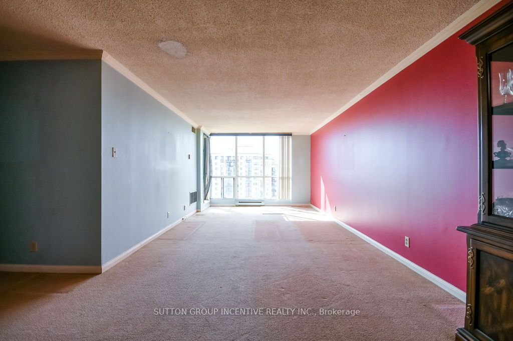 65 Ellen Street 1005 Property Photo 10