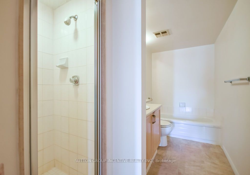 65 Ellen Street 1005 Property Photo 15