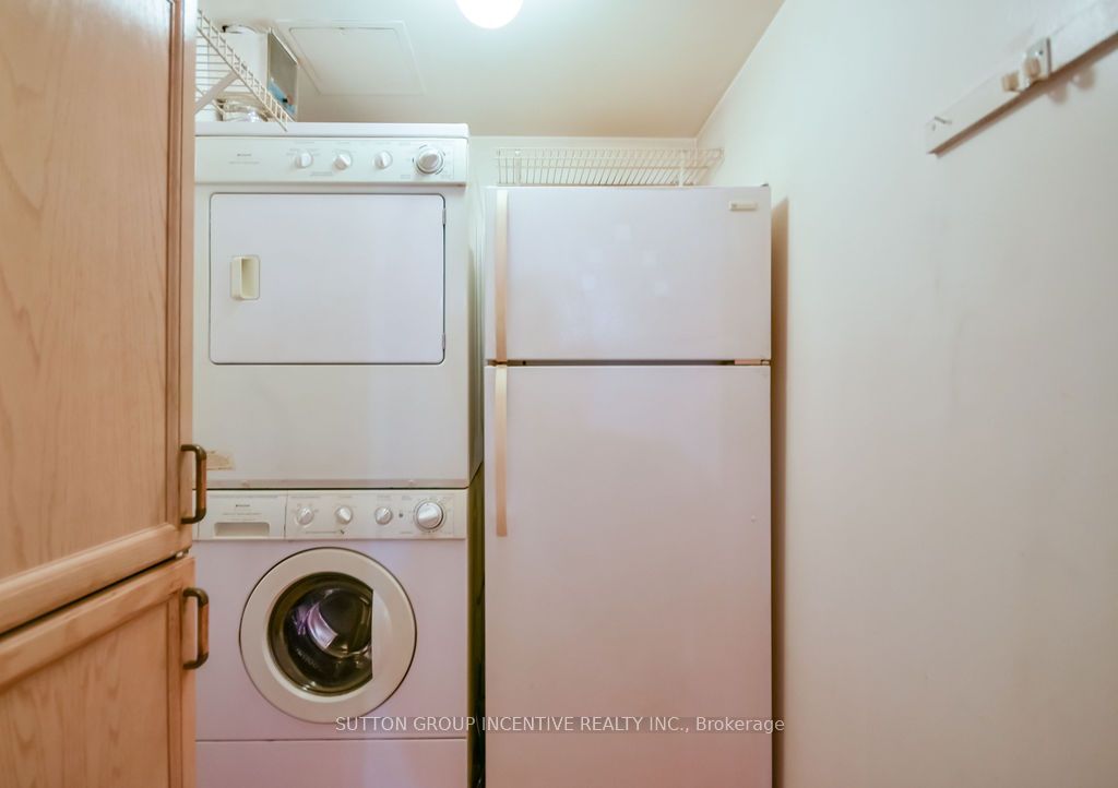 65 Ellen Street 1005 Property Photo 21