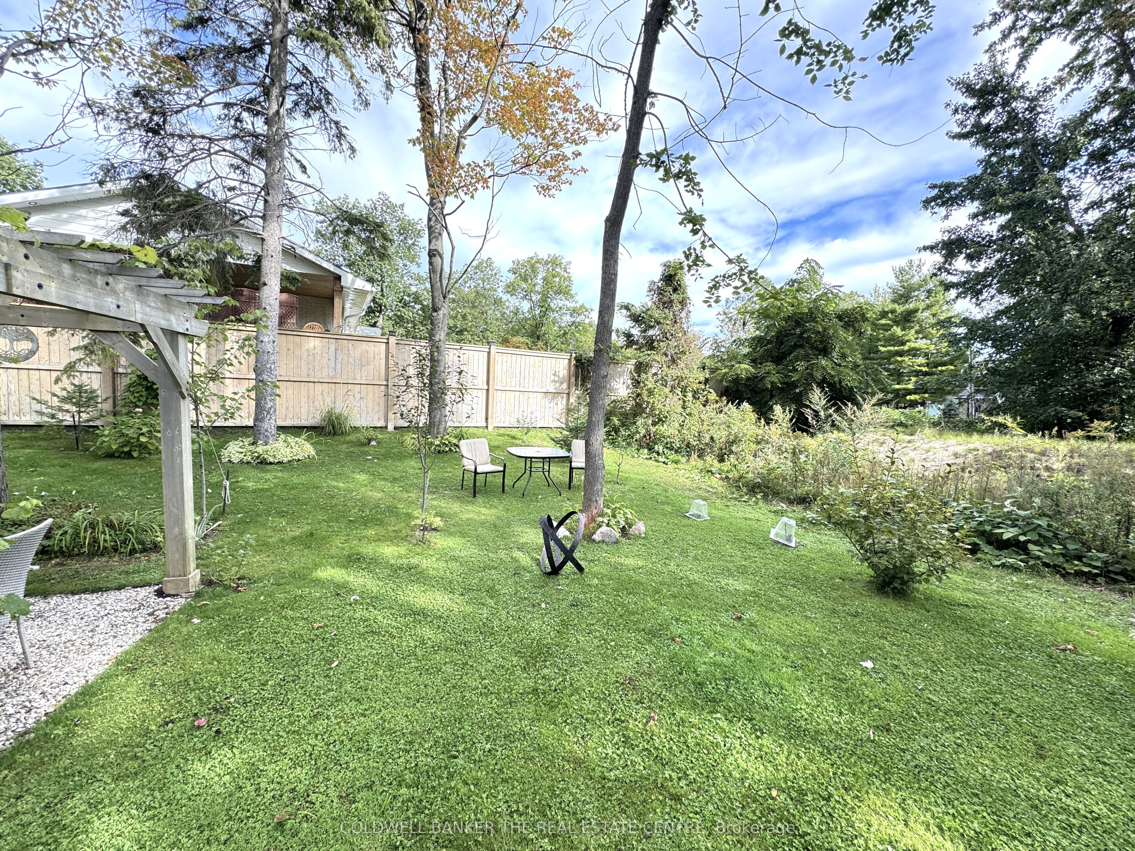 44 Iris Drive Property Photo 39