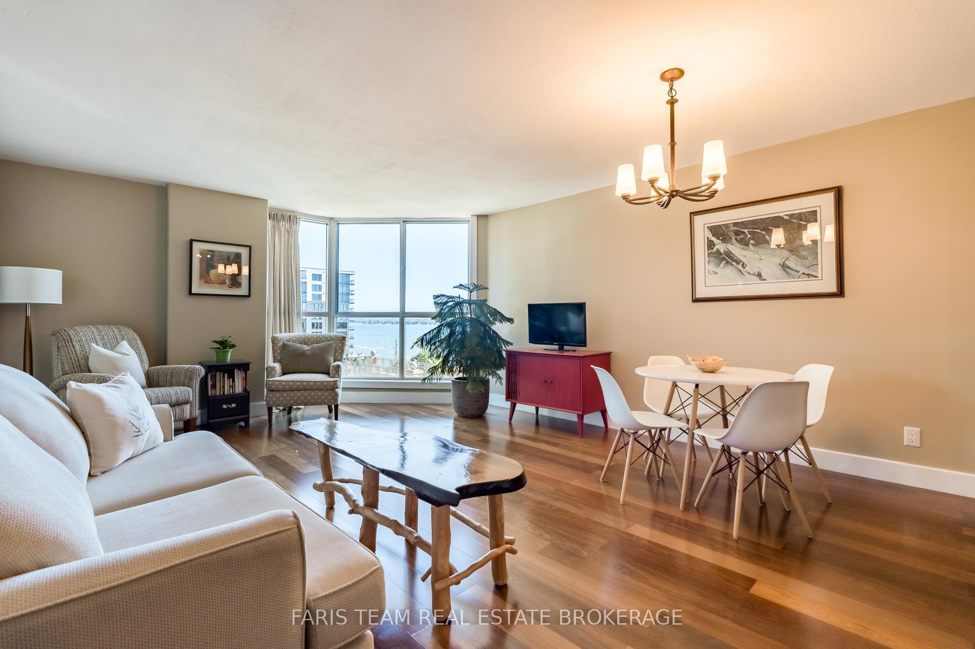 140 Dunlop Street E 508 Property Photo 13