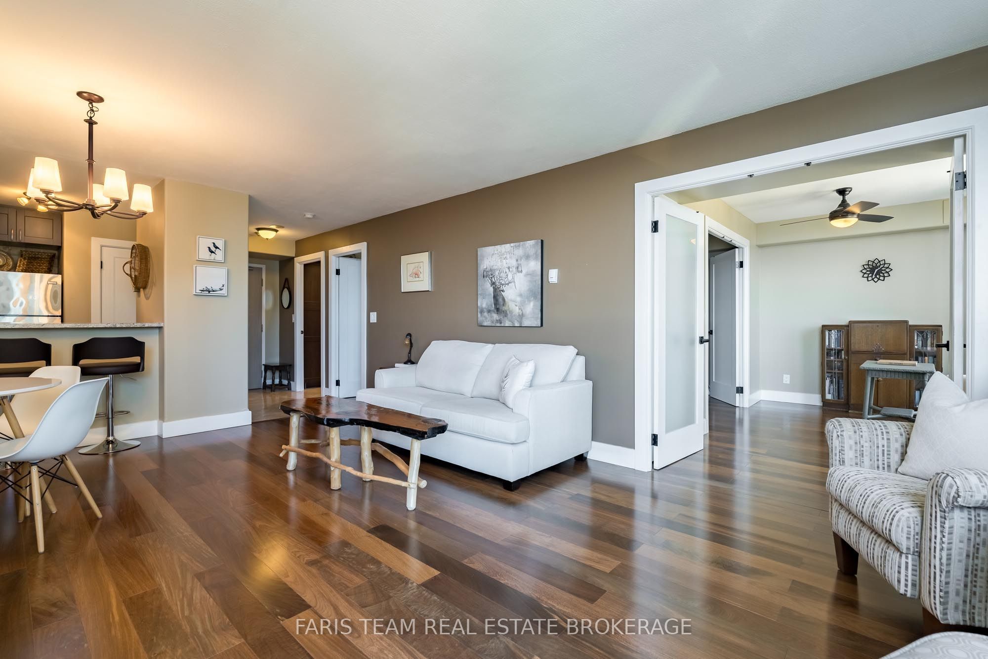140 Dunlop Street E 508 Property Photo 15