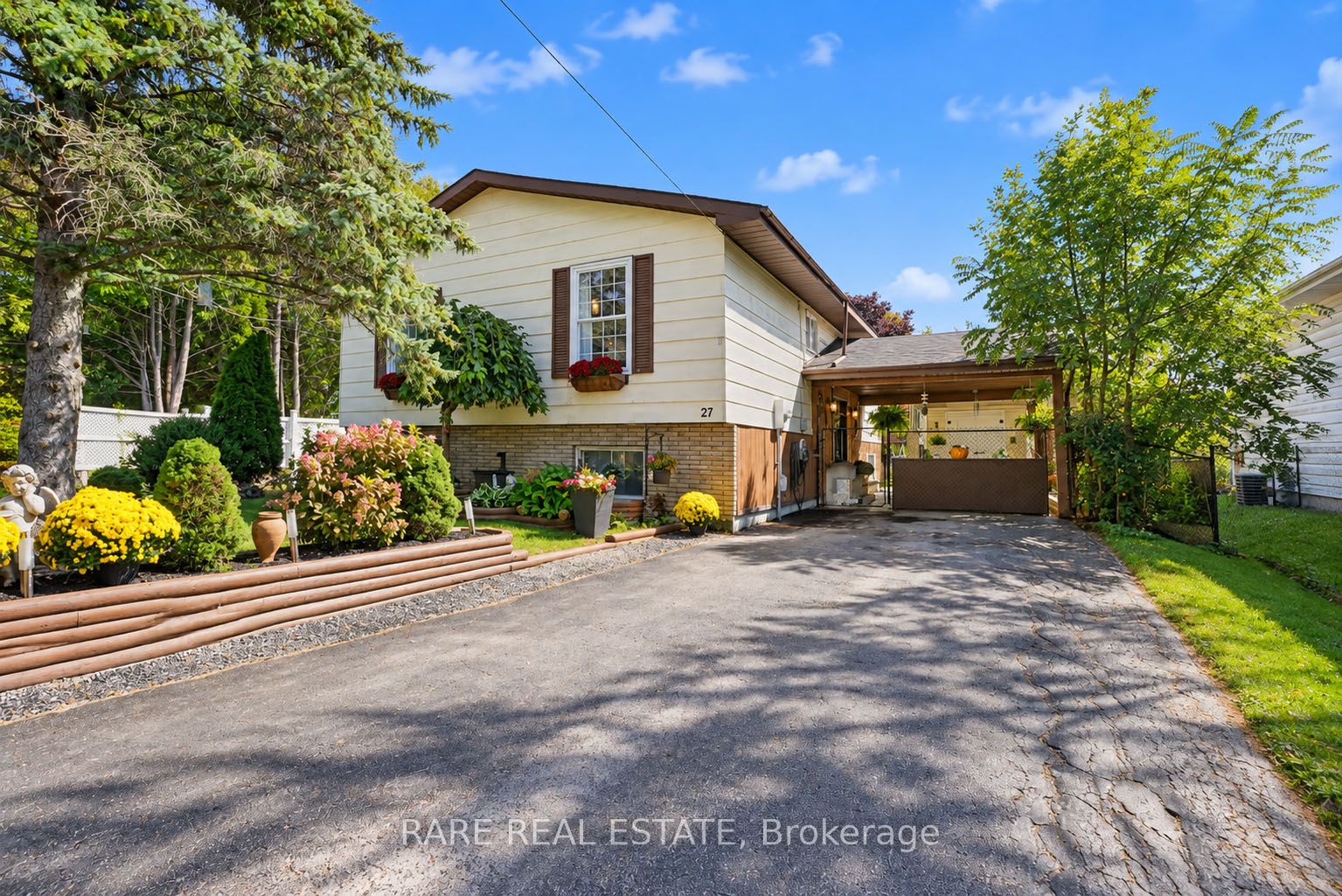 27 Sheppard Street Property Photo 1