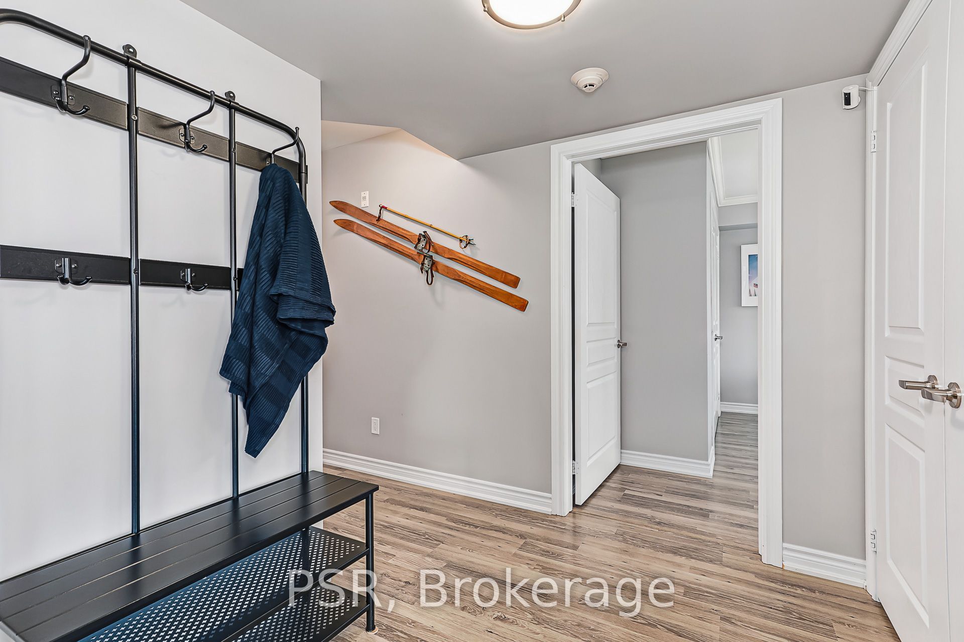 4 Anchorage Crescent 308 Property Photo 5