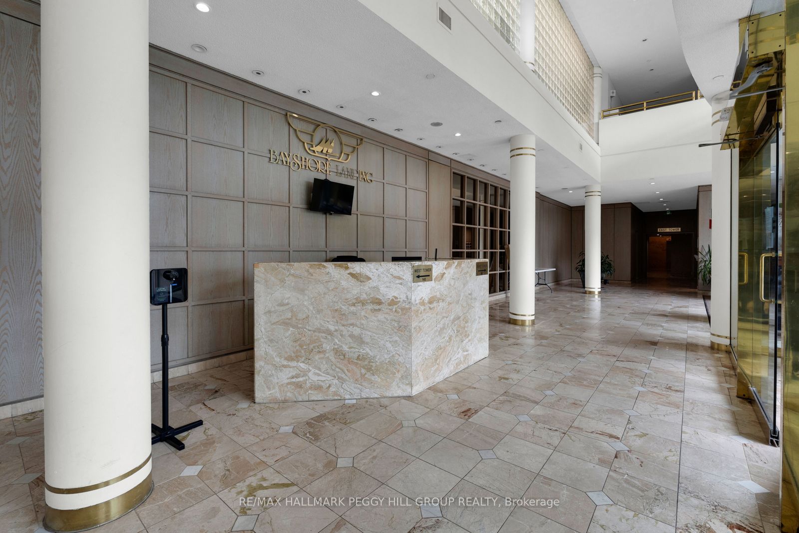 150 Dunlop Street E 904 Property Photo 12