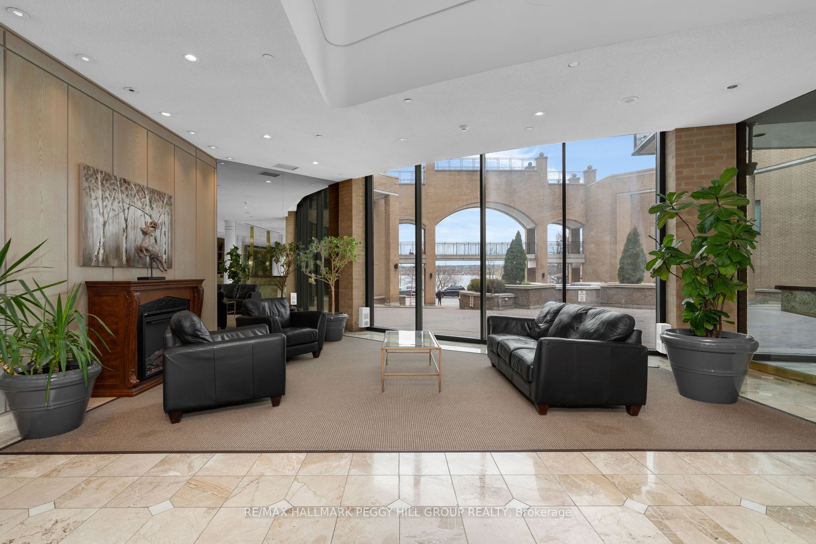 150 Dunlop Street E 904 Property Photo 13