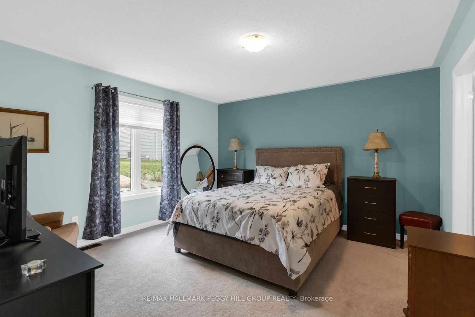 5 Sophie Lane Property Photo 11