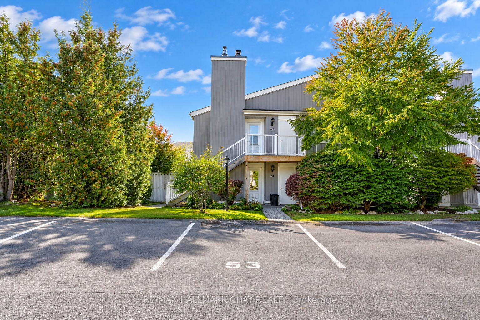 19 Dawson Drive 53 Property Photo 1