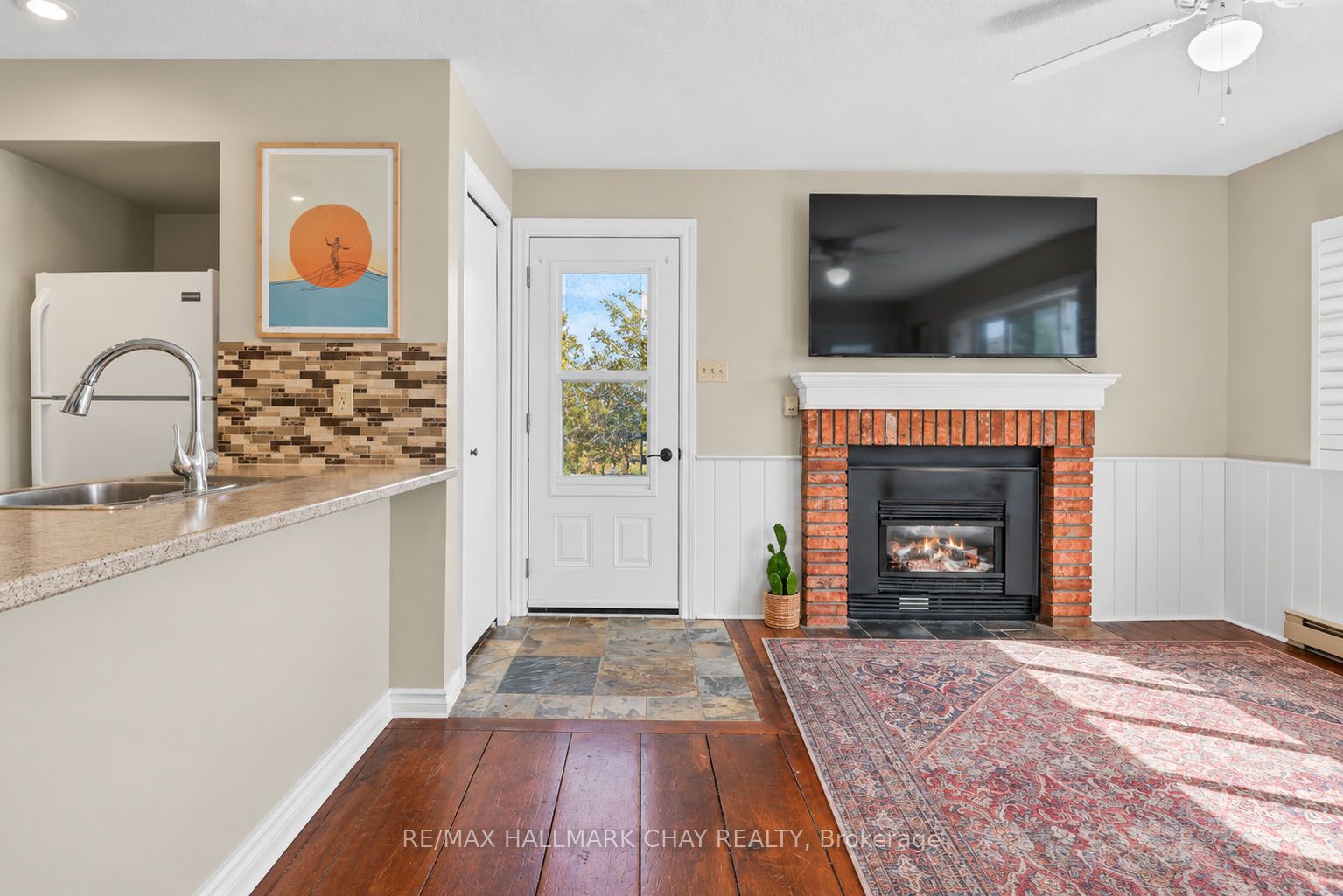 19 Dawson Drive 53 Property Photo 3