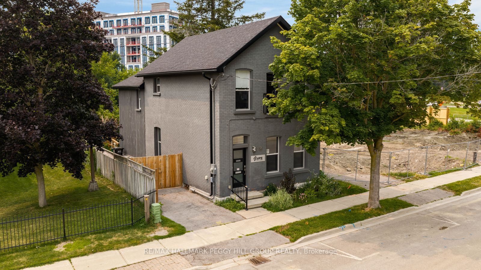 54 Clapperton Street Property Photo 1