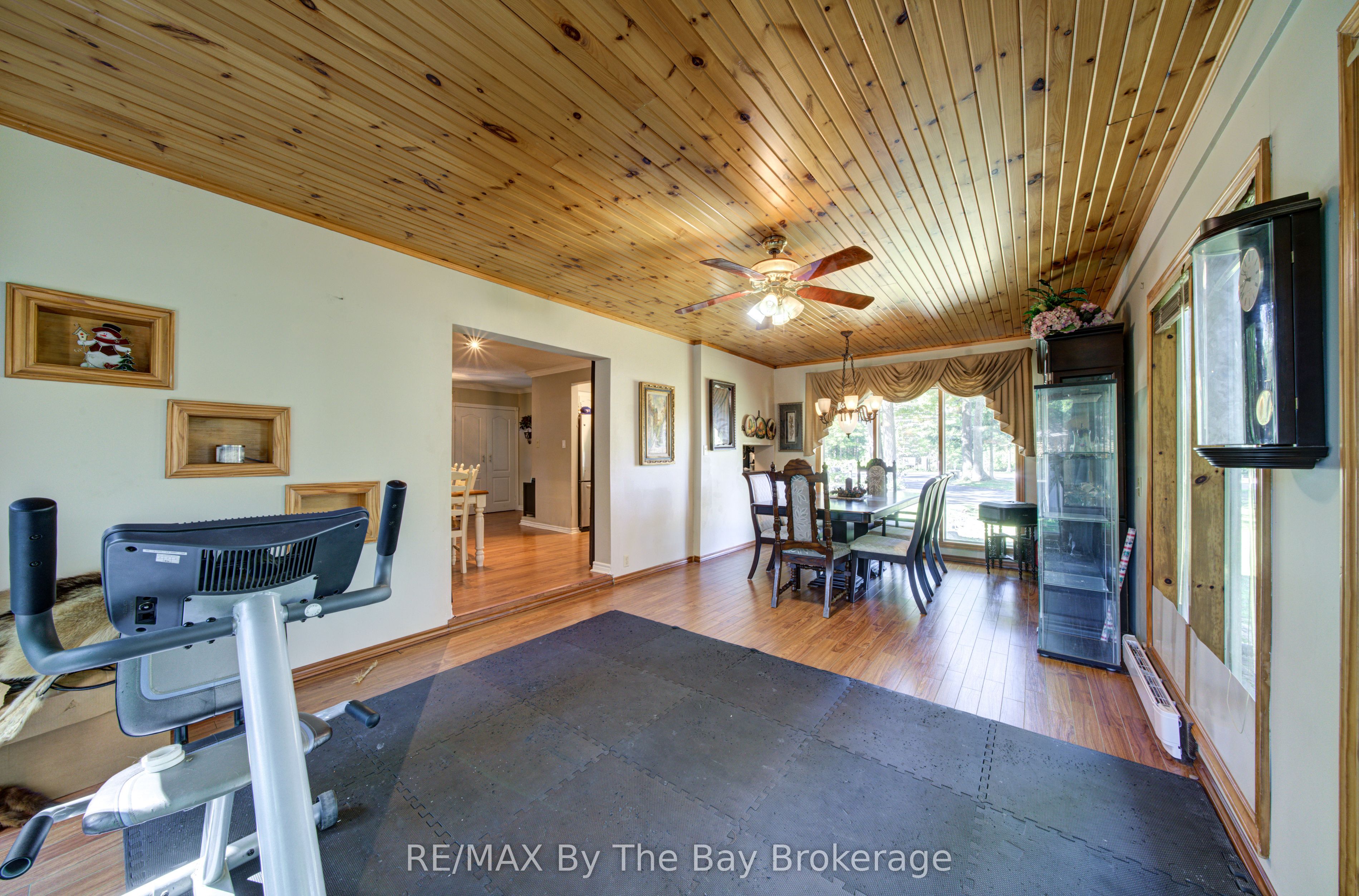 1693 River Road W Property Photo 19