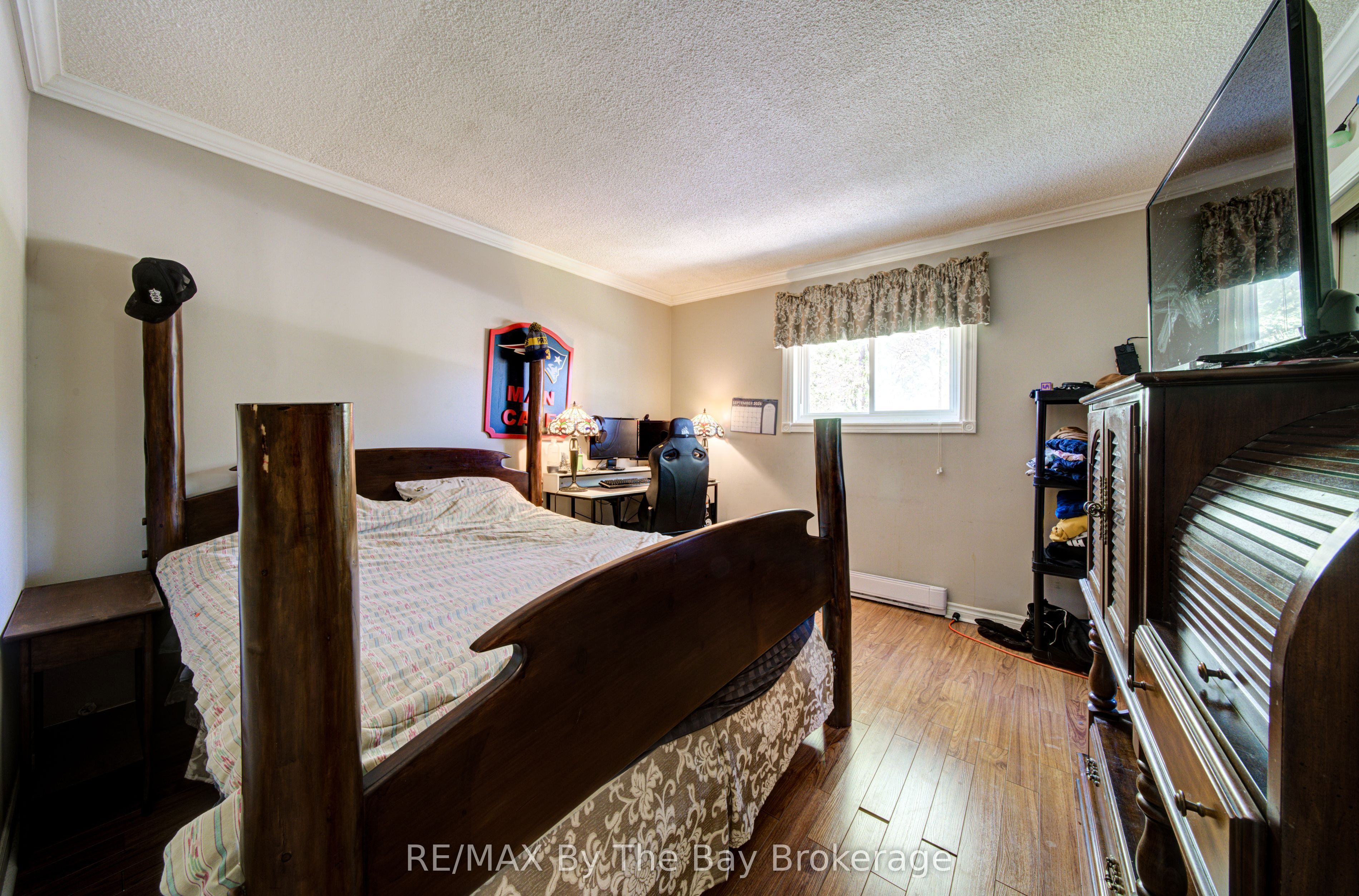 1693 River Road W Property Photo 36