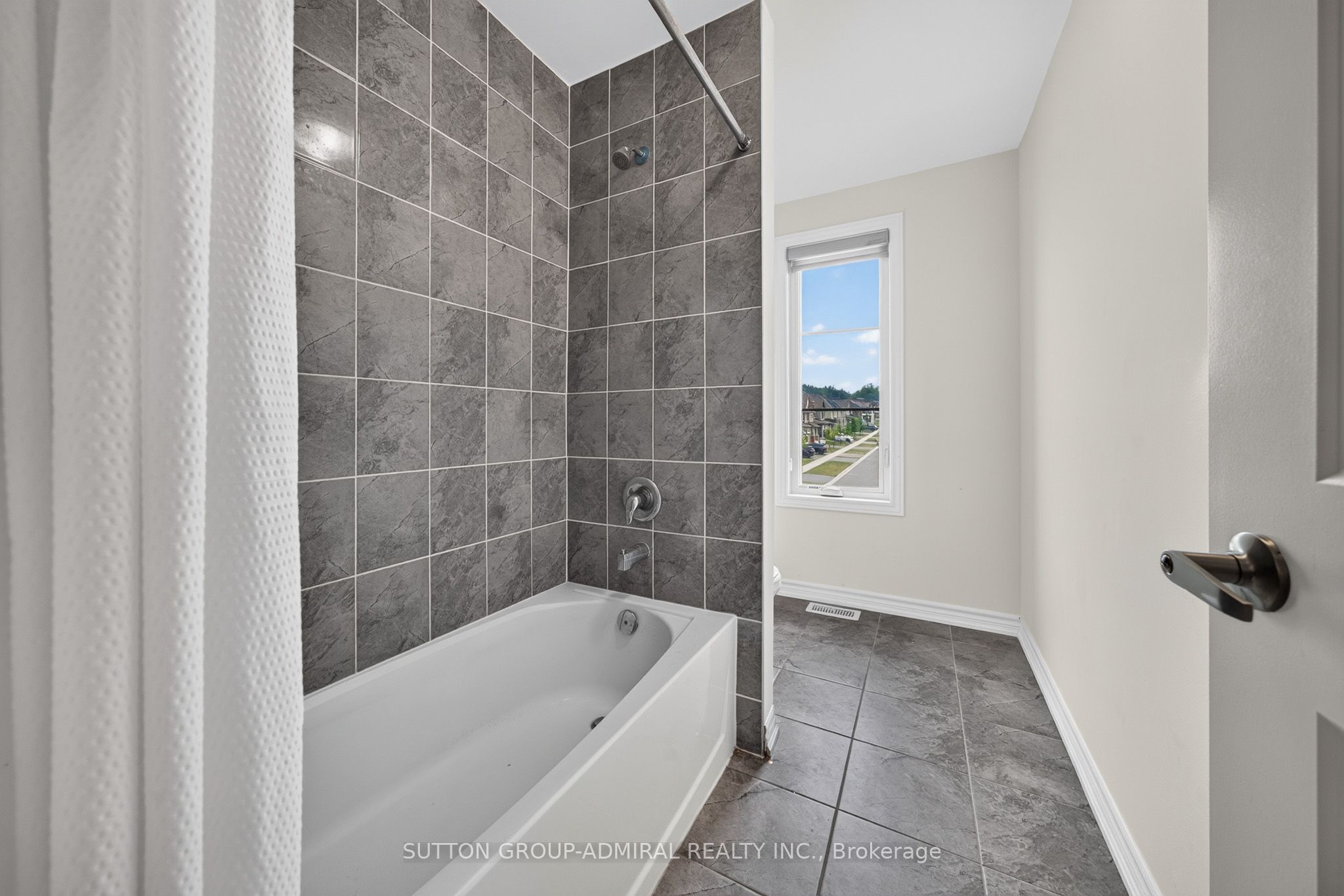 76 Calypso Avenue Property Photo 35