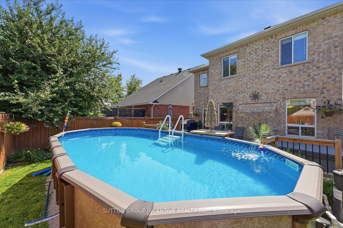 17 White Crescent Property Photo 41