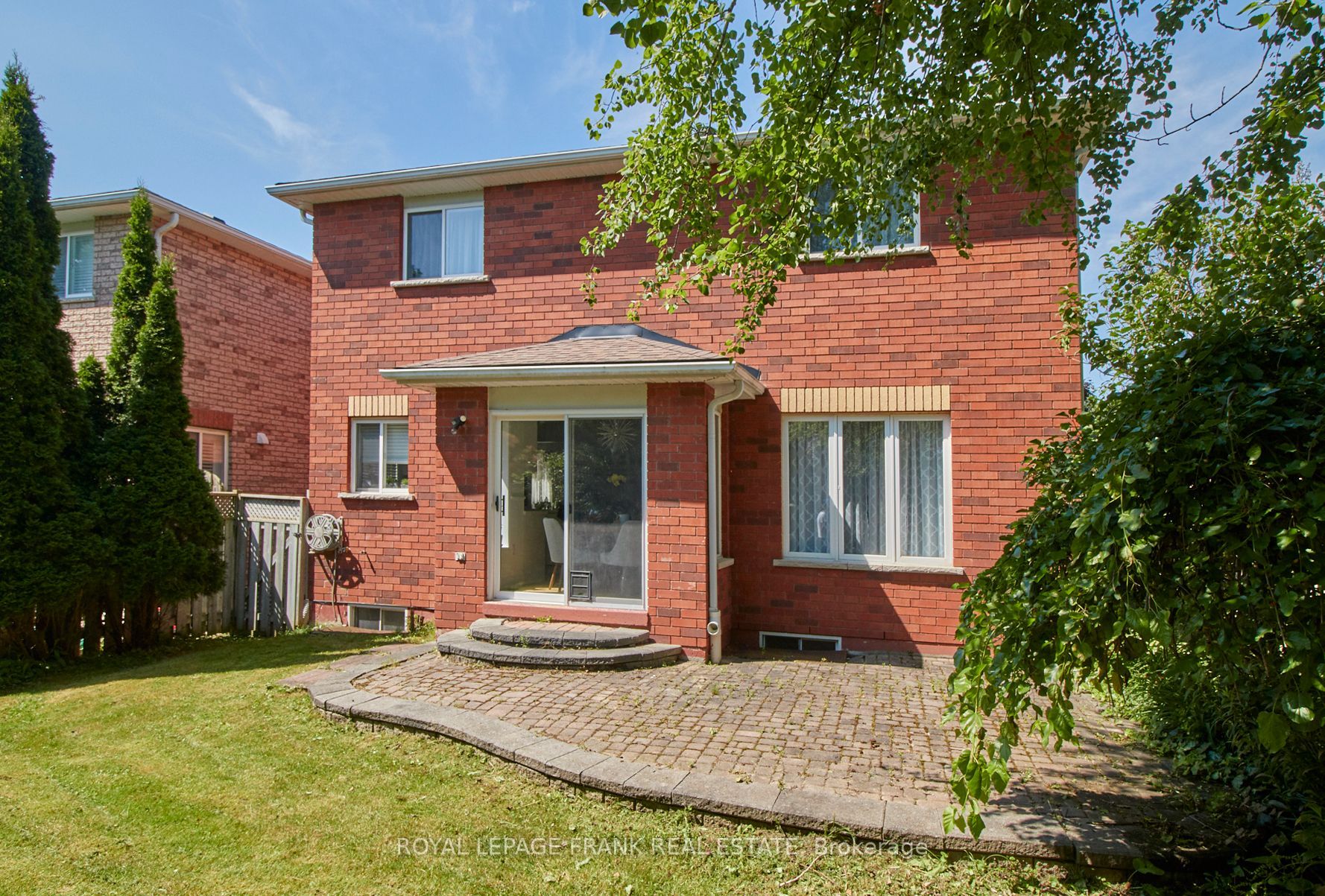 21 Crompton Drive Property Photo 11