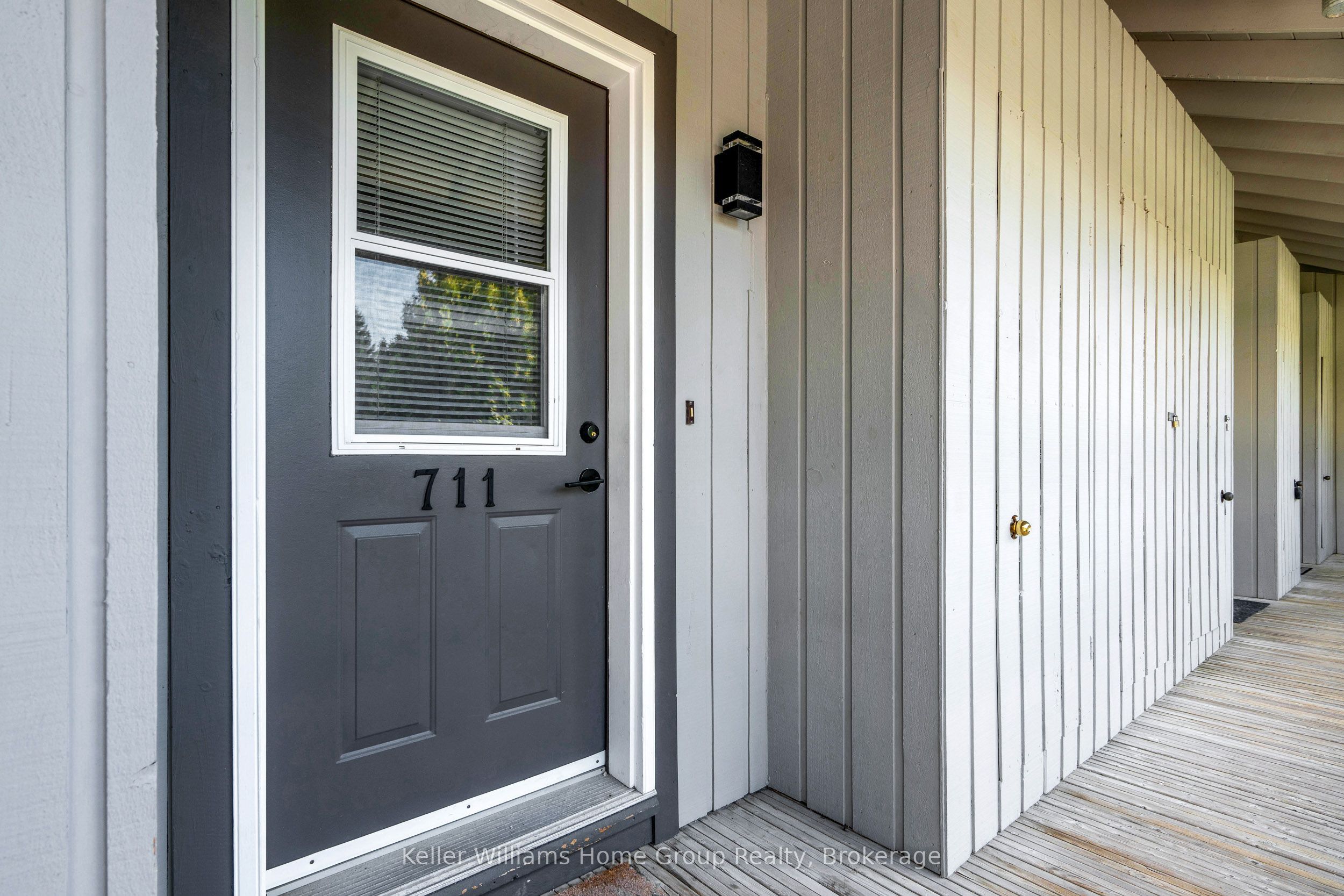 711 Johnston Park Avenue Property Photo 4