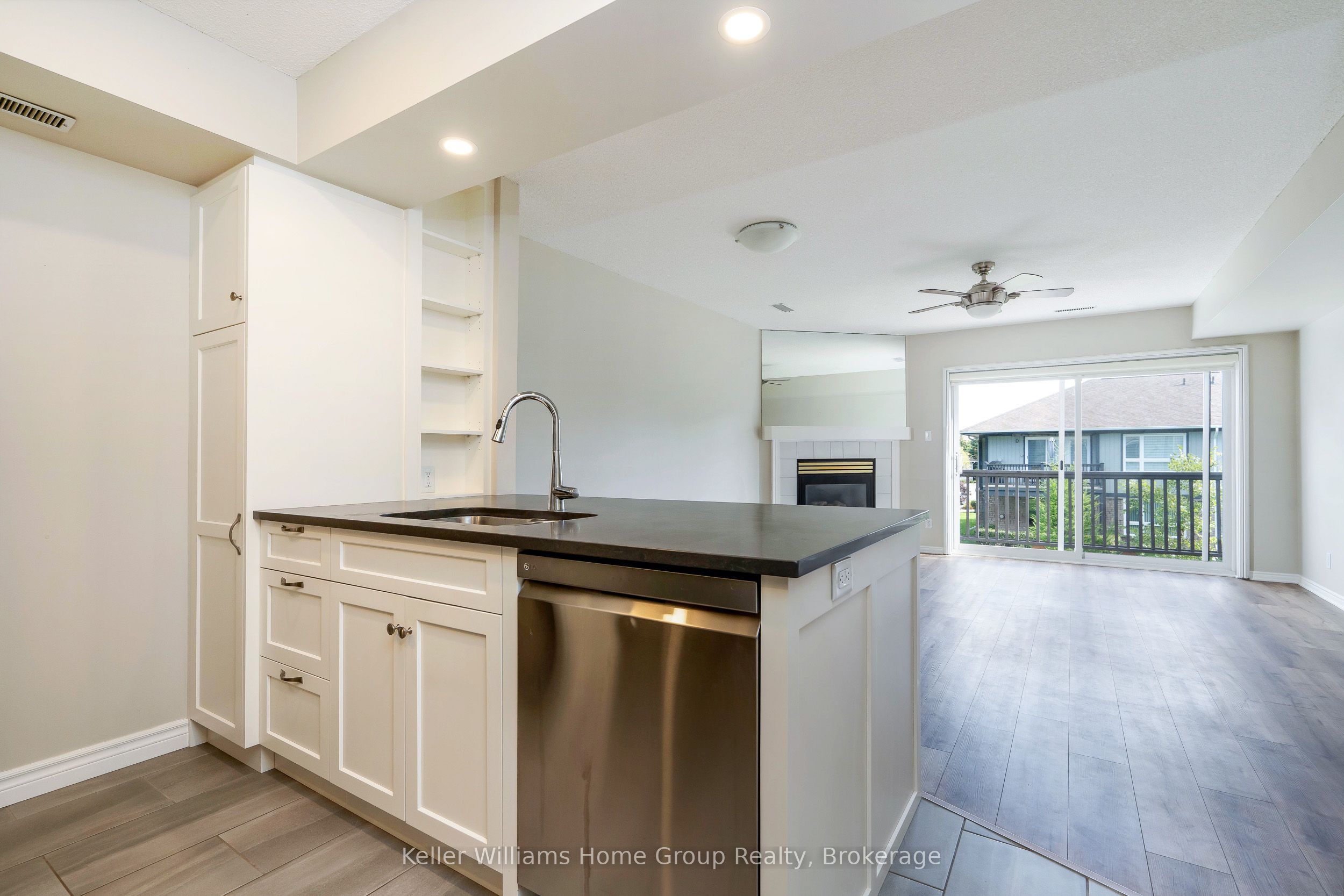 711 Johnston Park Avenue Property Photo 9