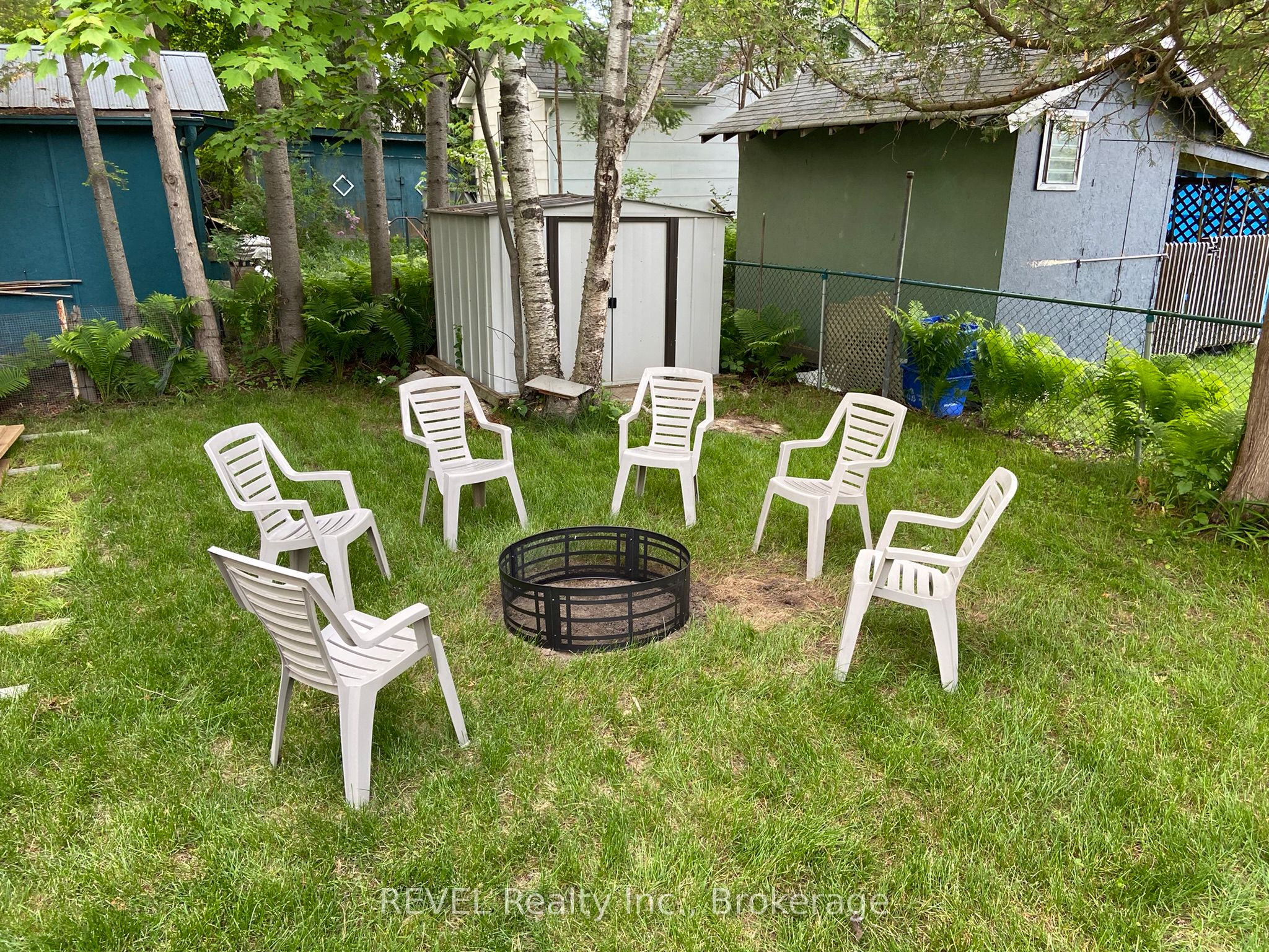 3184 Mosley Street Property Photo 21