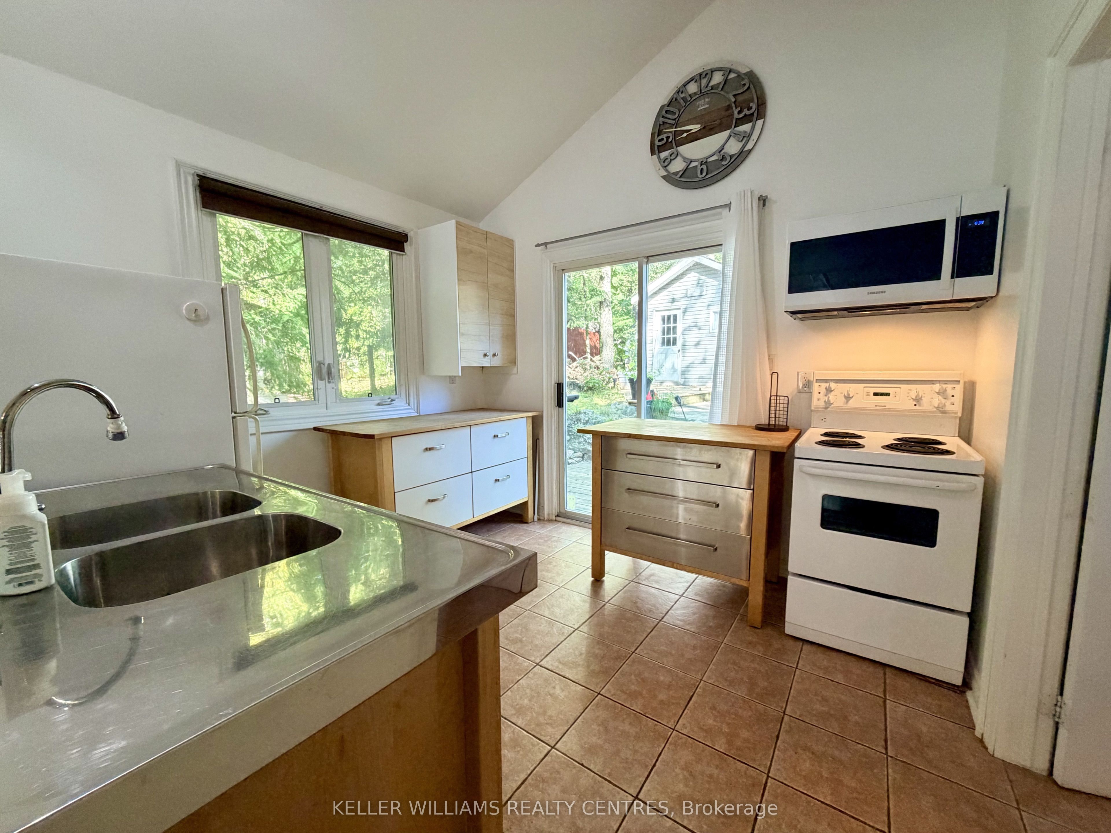 113 Oliver Drive Property Photo 11
