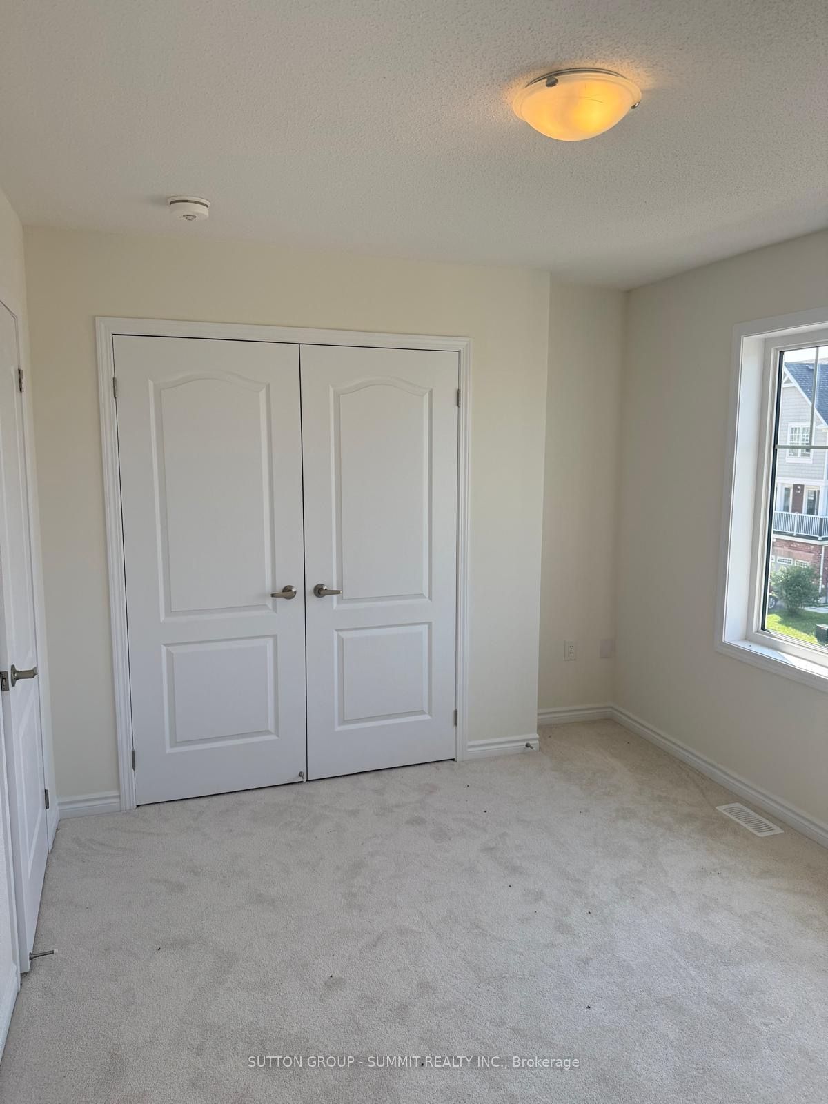 72 Sandhill Crane Drive Property Photo 2