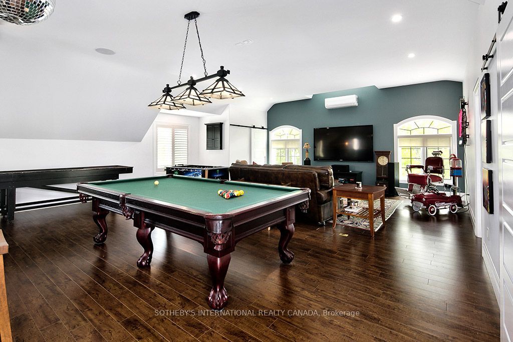 156 Bartlett Boulevard Property Photo 29