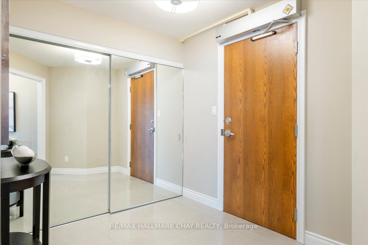 37 Ellen Street 1008 Property Photo 8