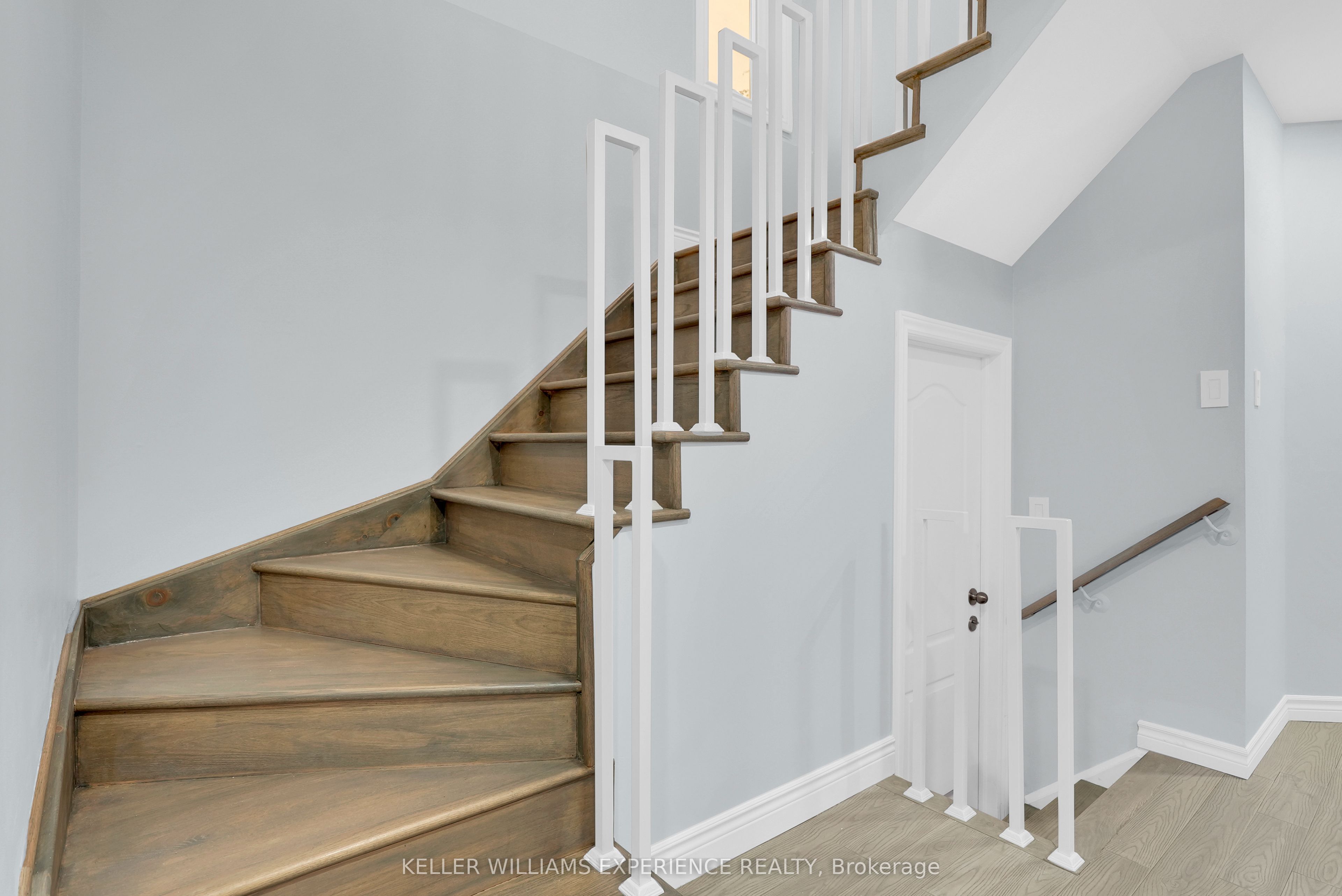 60 Nicholson Drive Property Photo 15