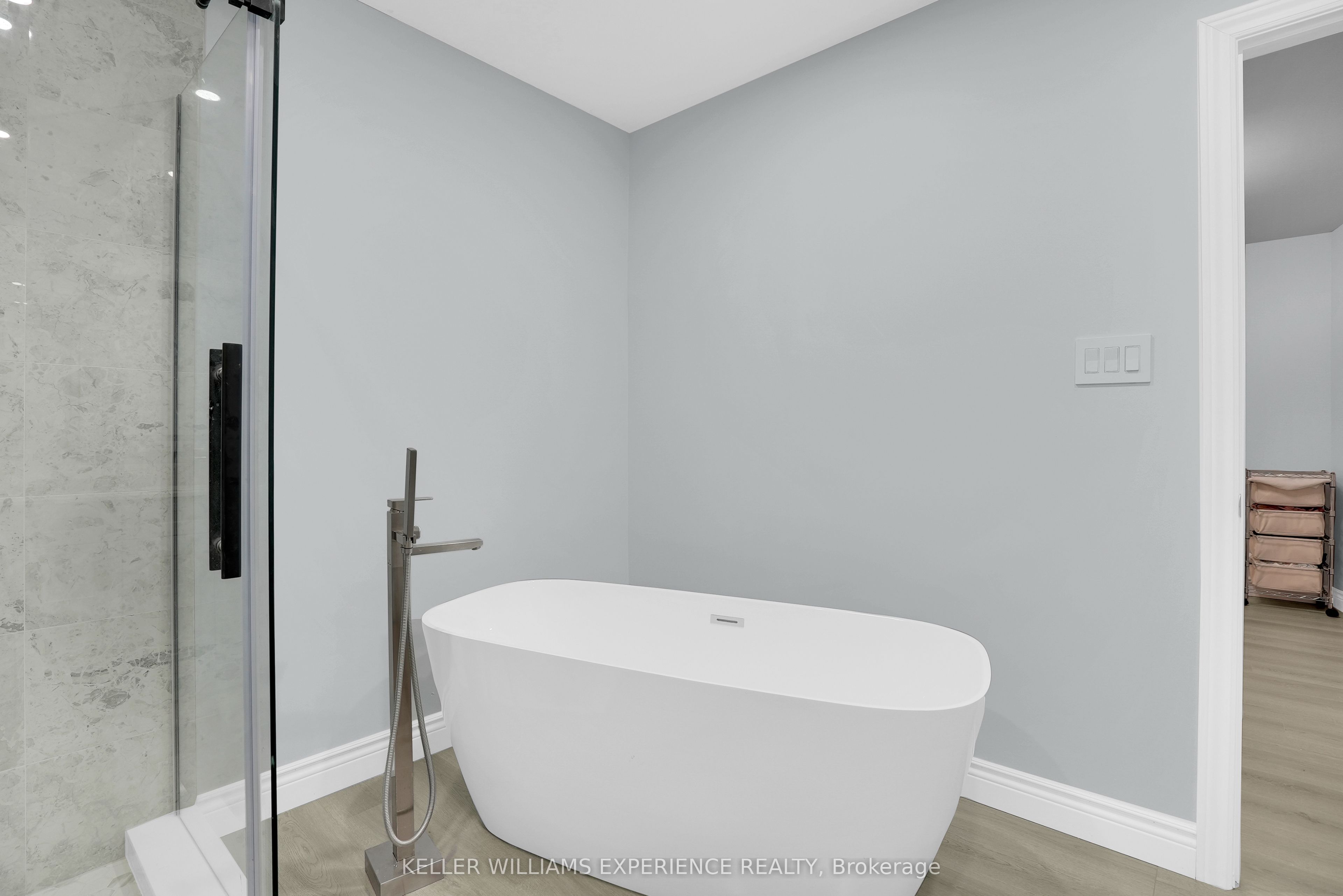 60 Nicholson Drive Property Photo 21