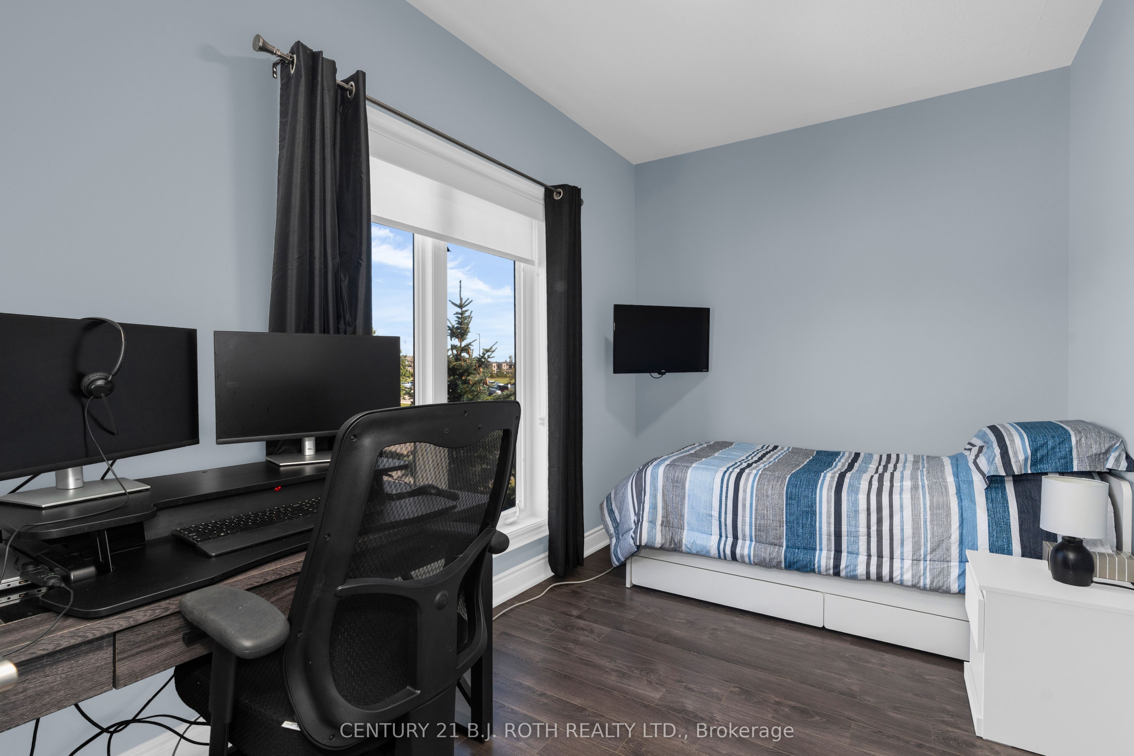 720 Yonge Street 201 Property Photo 23