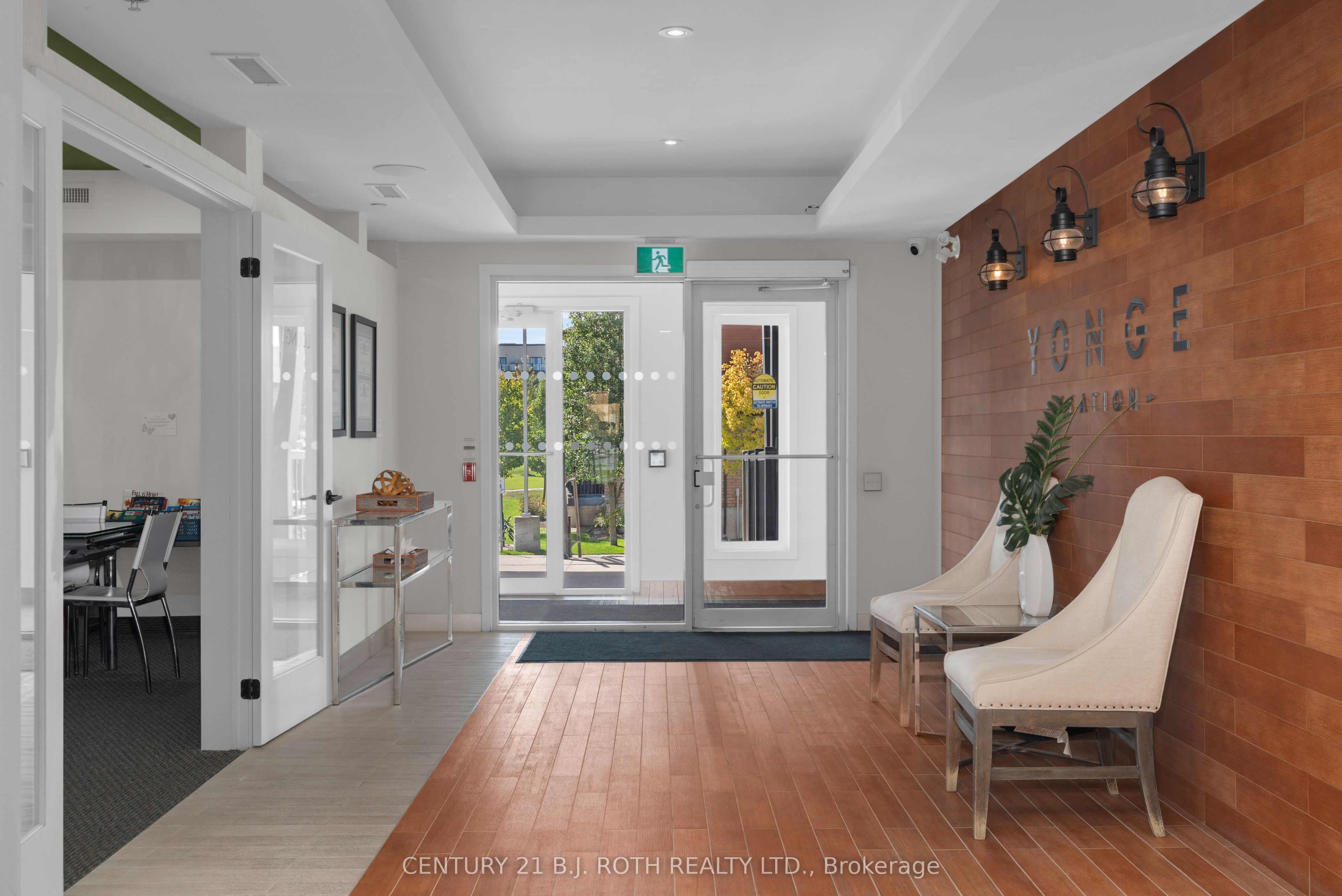 720 Yonge Street 201 Property Photo 29