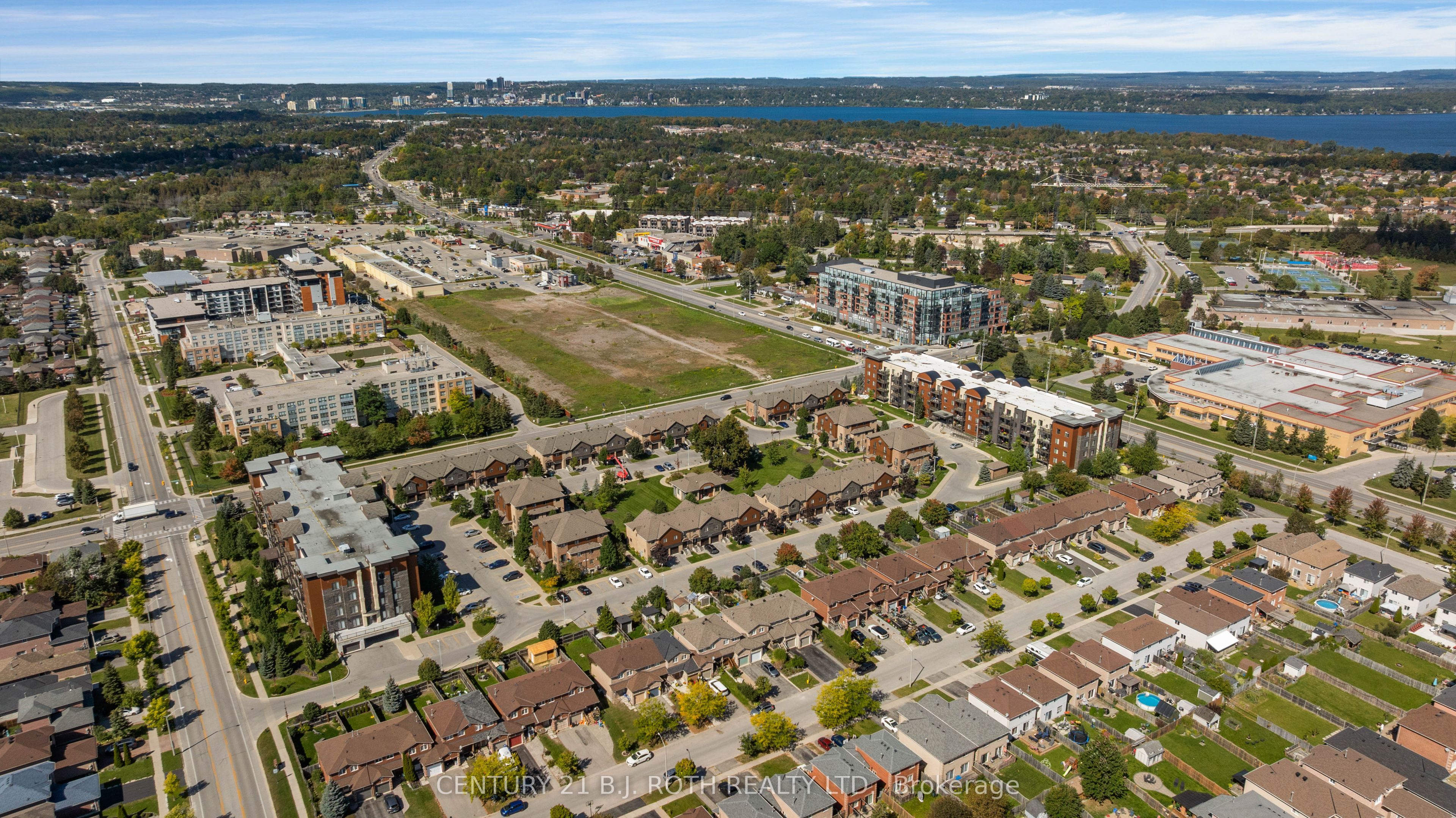 720 Yonge Street 201 Property Photo 42