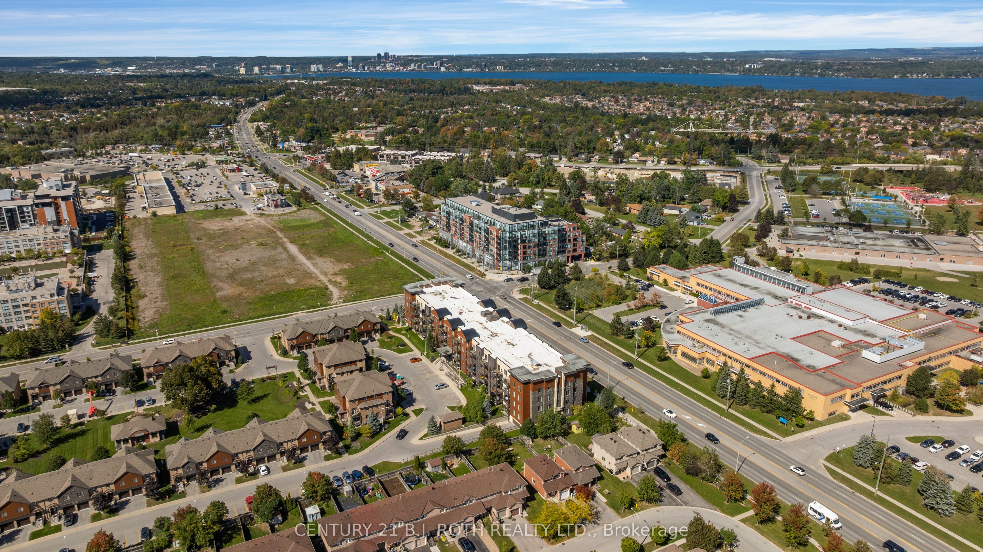 720 Yonge Street 201 Property Photo 43