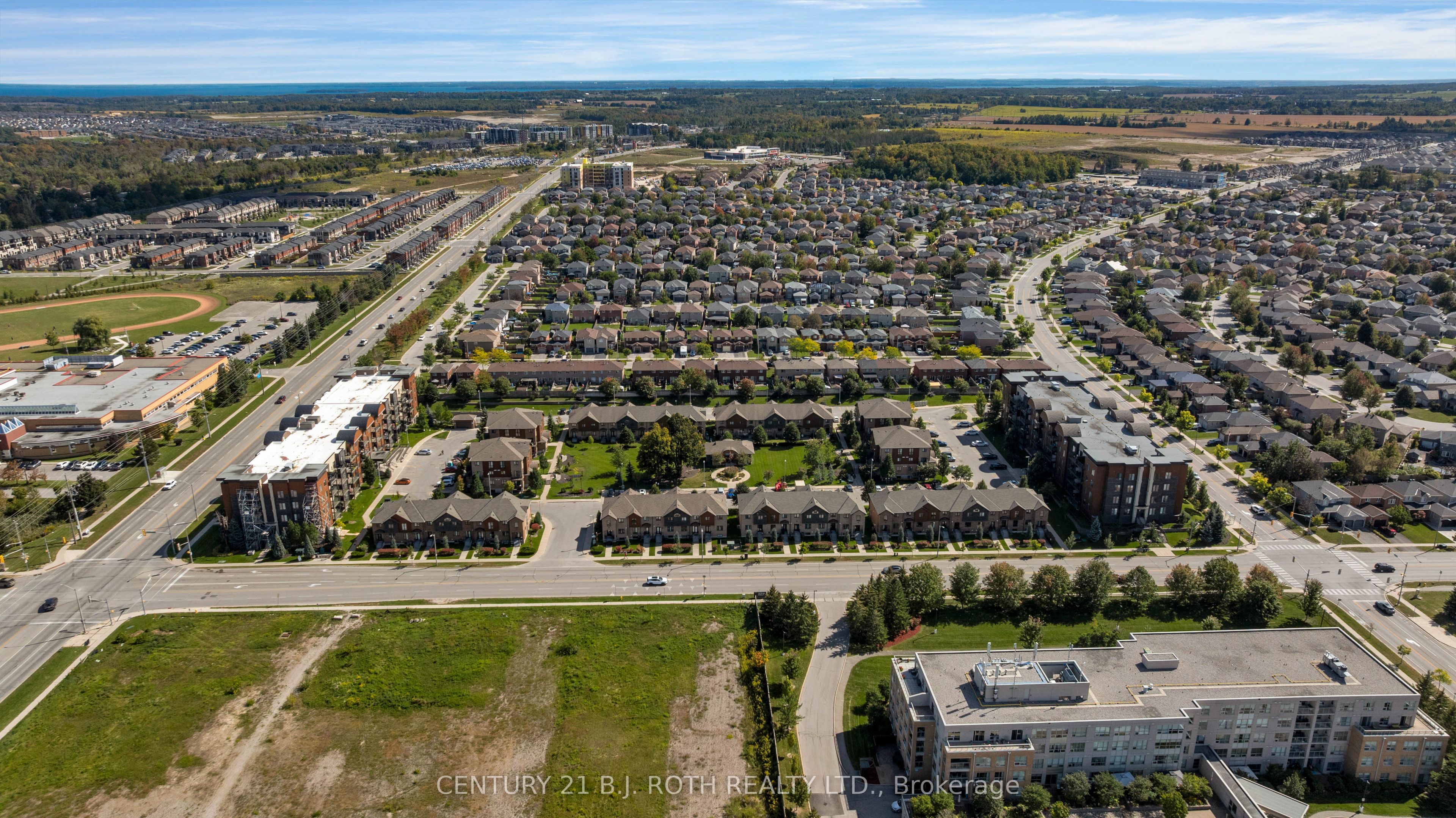 720 Yonge Street 201 Property Photo 45