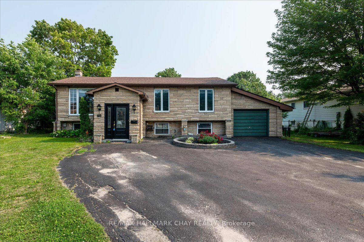 611 Big Bay Point Rd Road Property Photo 1