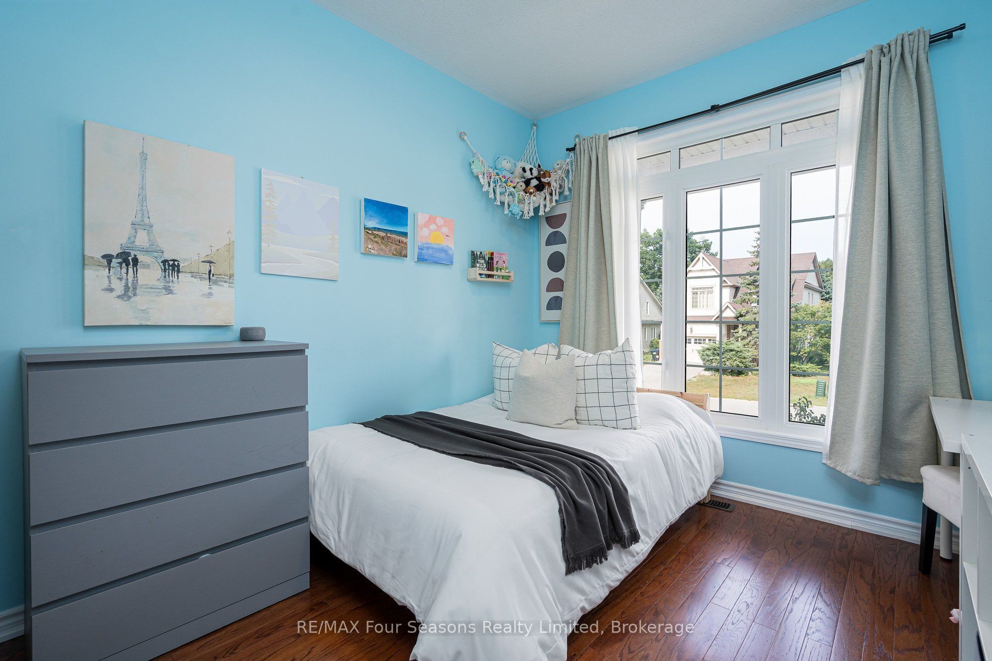 32 Christy Drive Property Photo 17