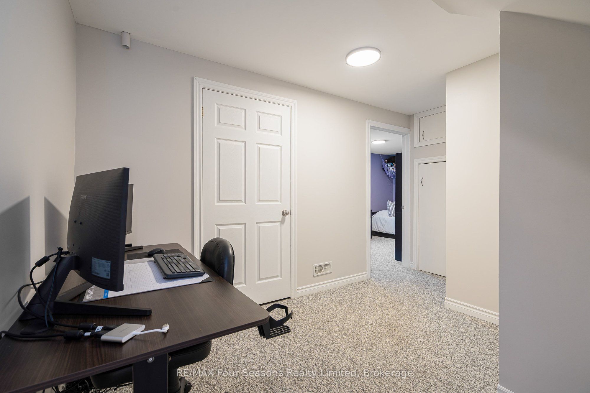32 Christy Drive Property Photo 25