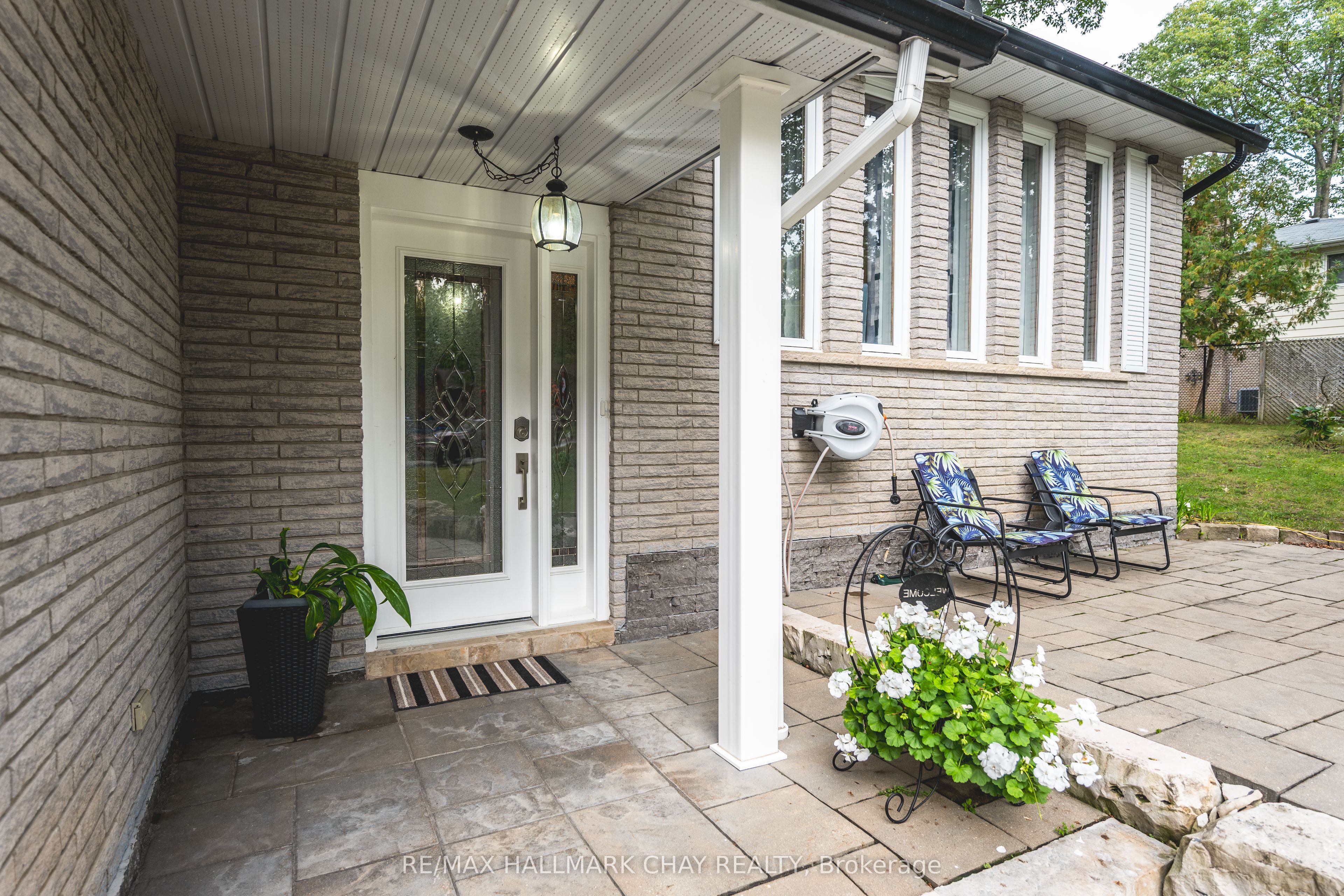 275 Sunnidale Road Property Photo 4