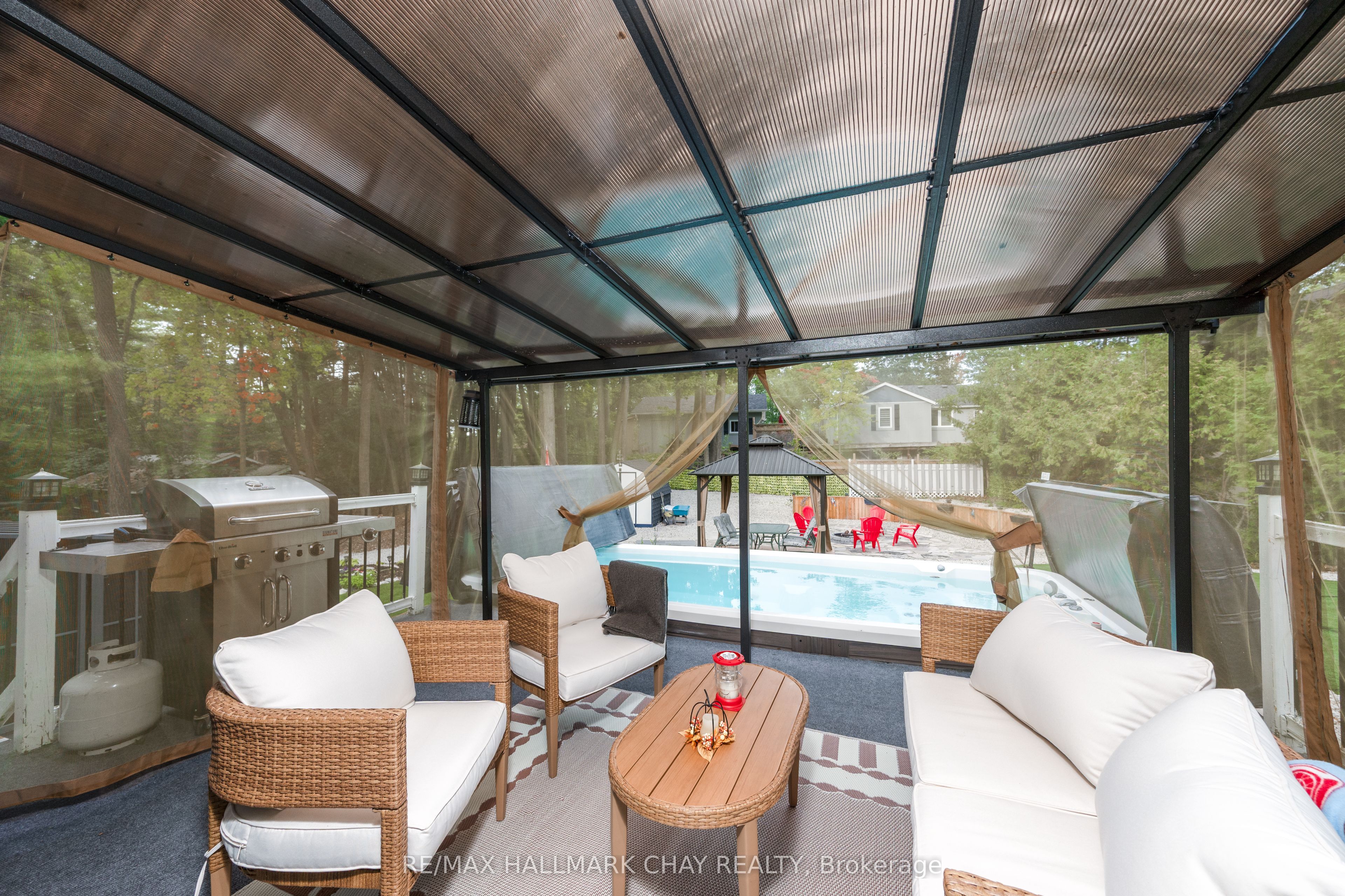 275 Sunnidale Road Property Photo 11