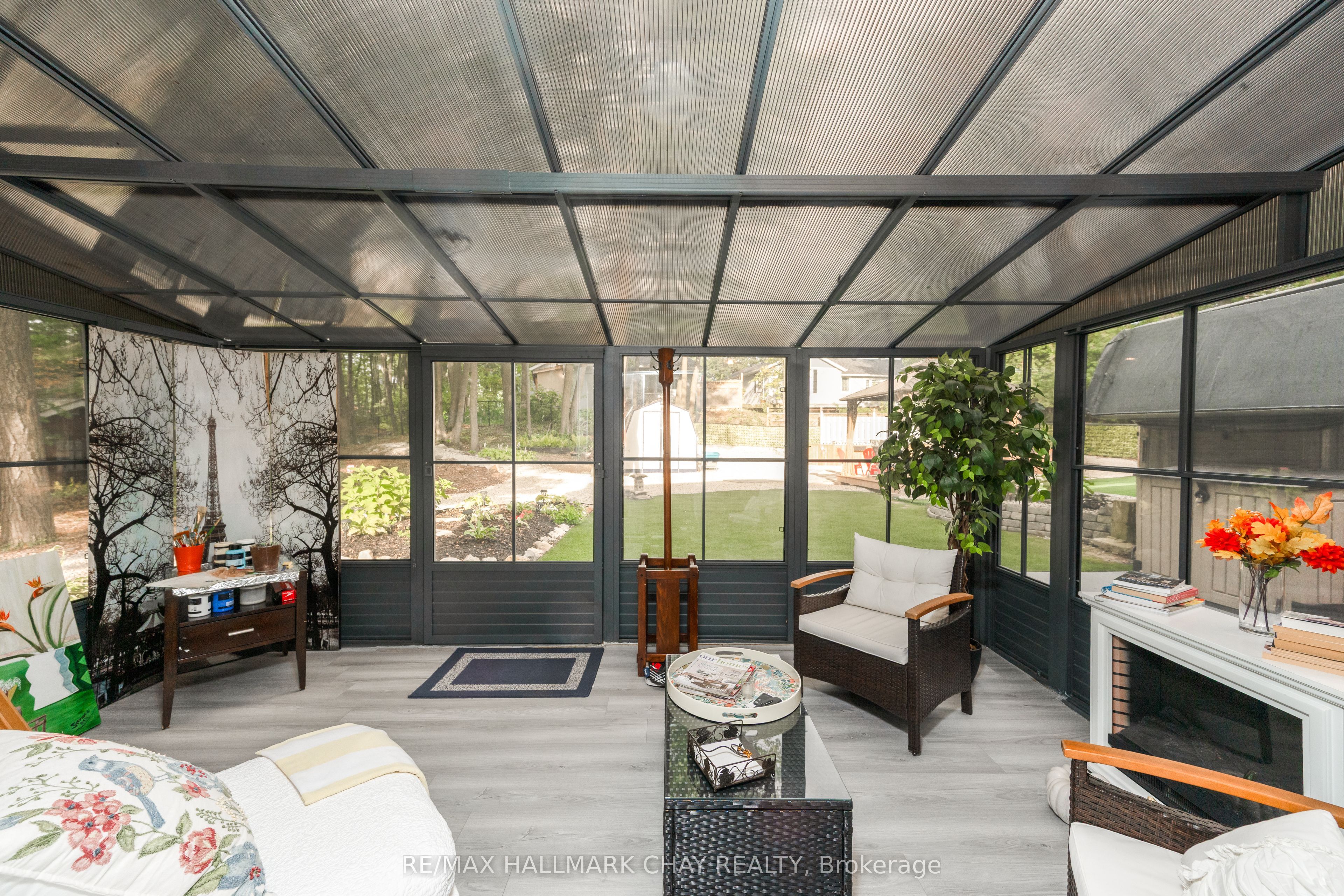275 Sunnidale Road Property Photo 14