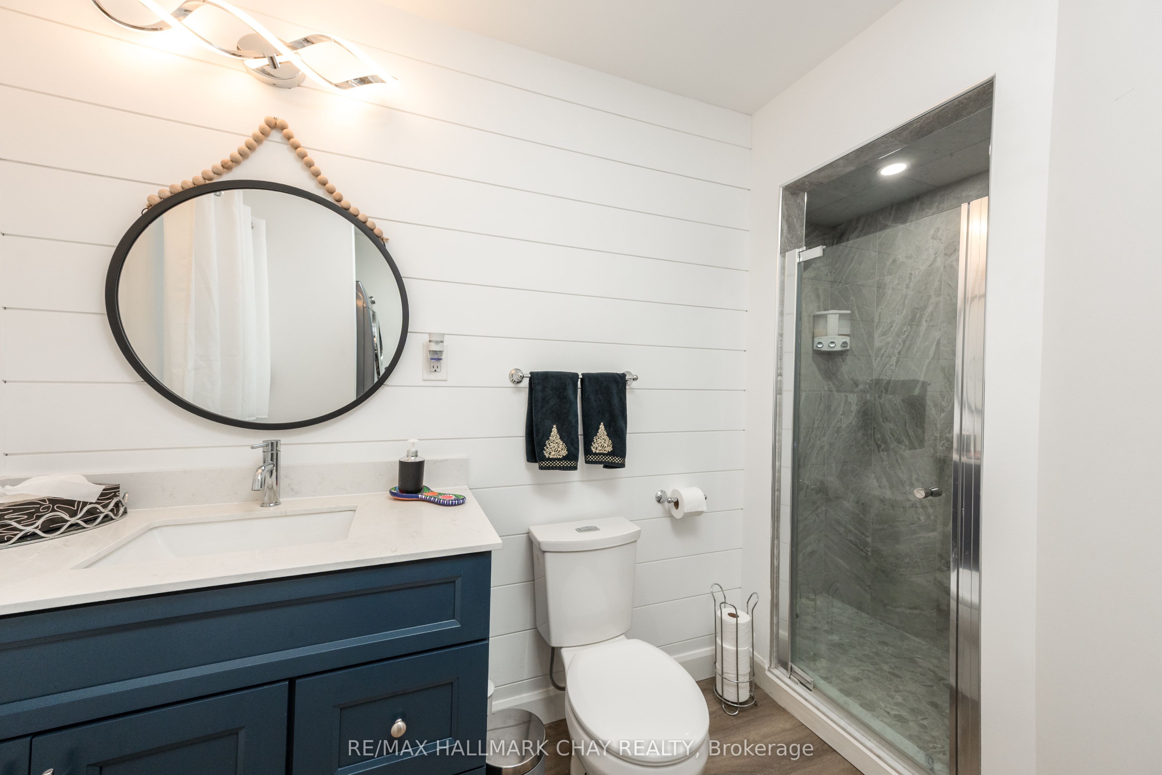 275 Sunnidale Road Property Photo 18