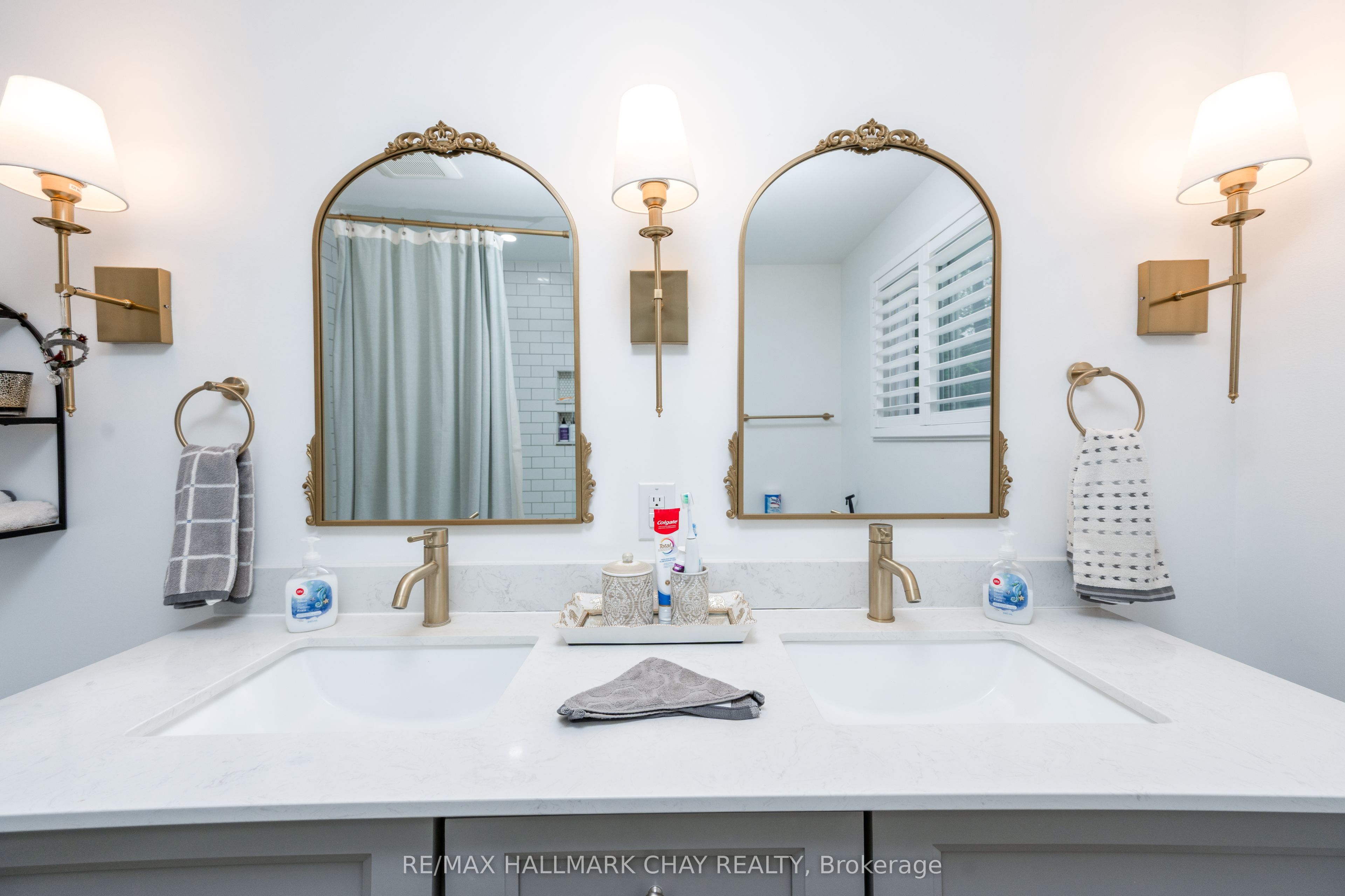 275 Sunnidale Road Property Photo 27