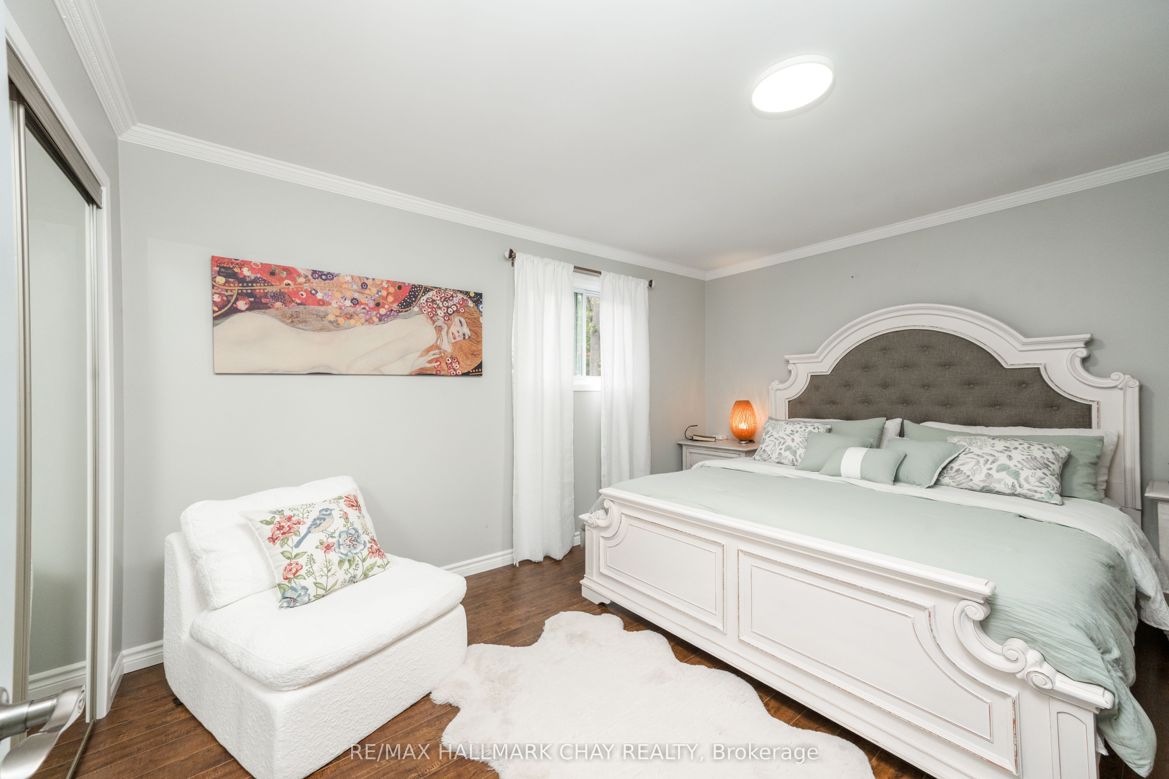275 Sunnidale Road Property Photo 32
