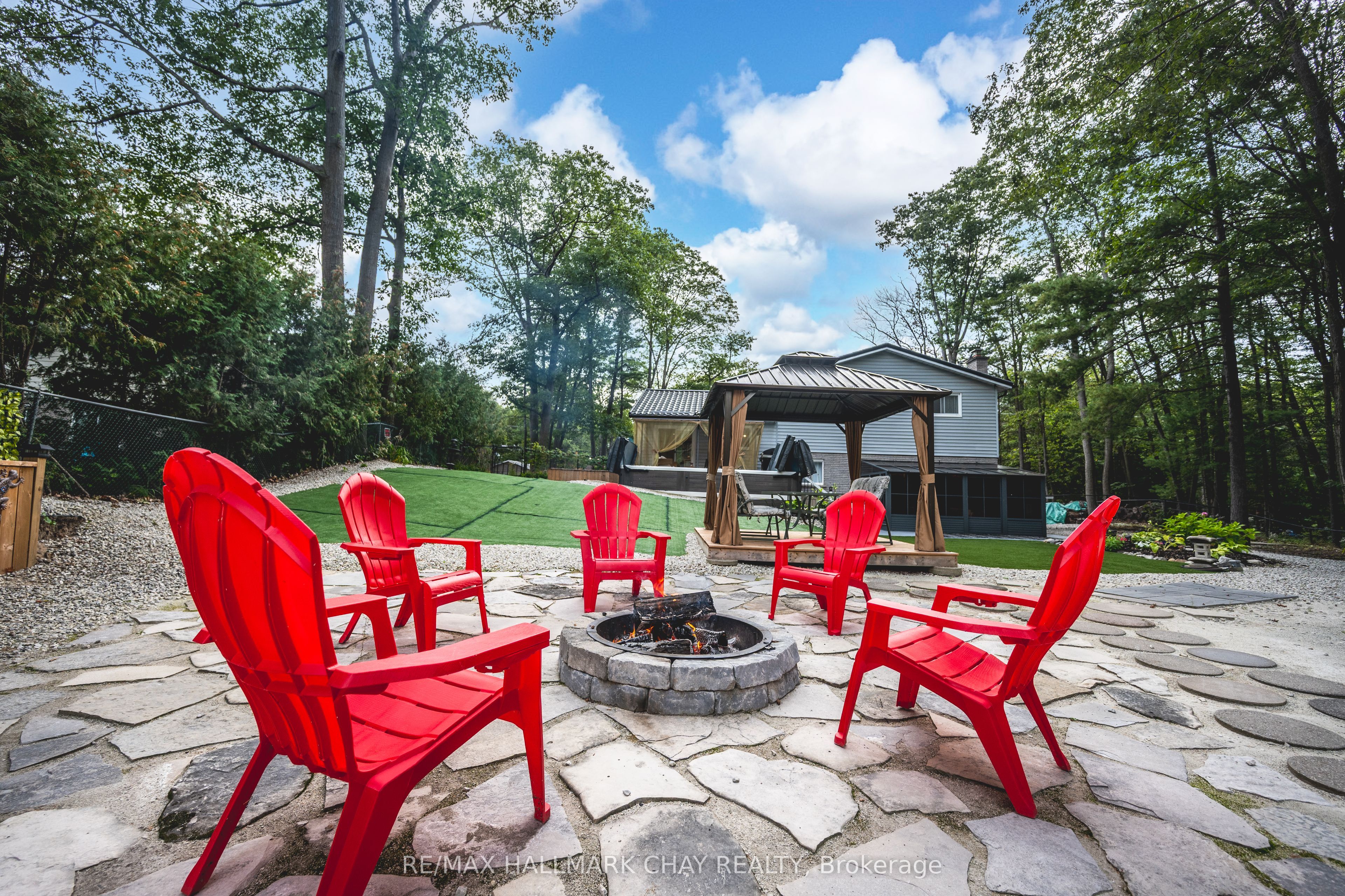 275 Sunnidale Road Property Photo 40