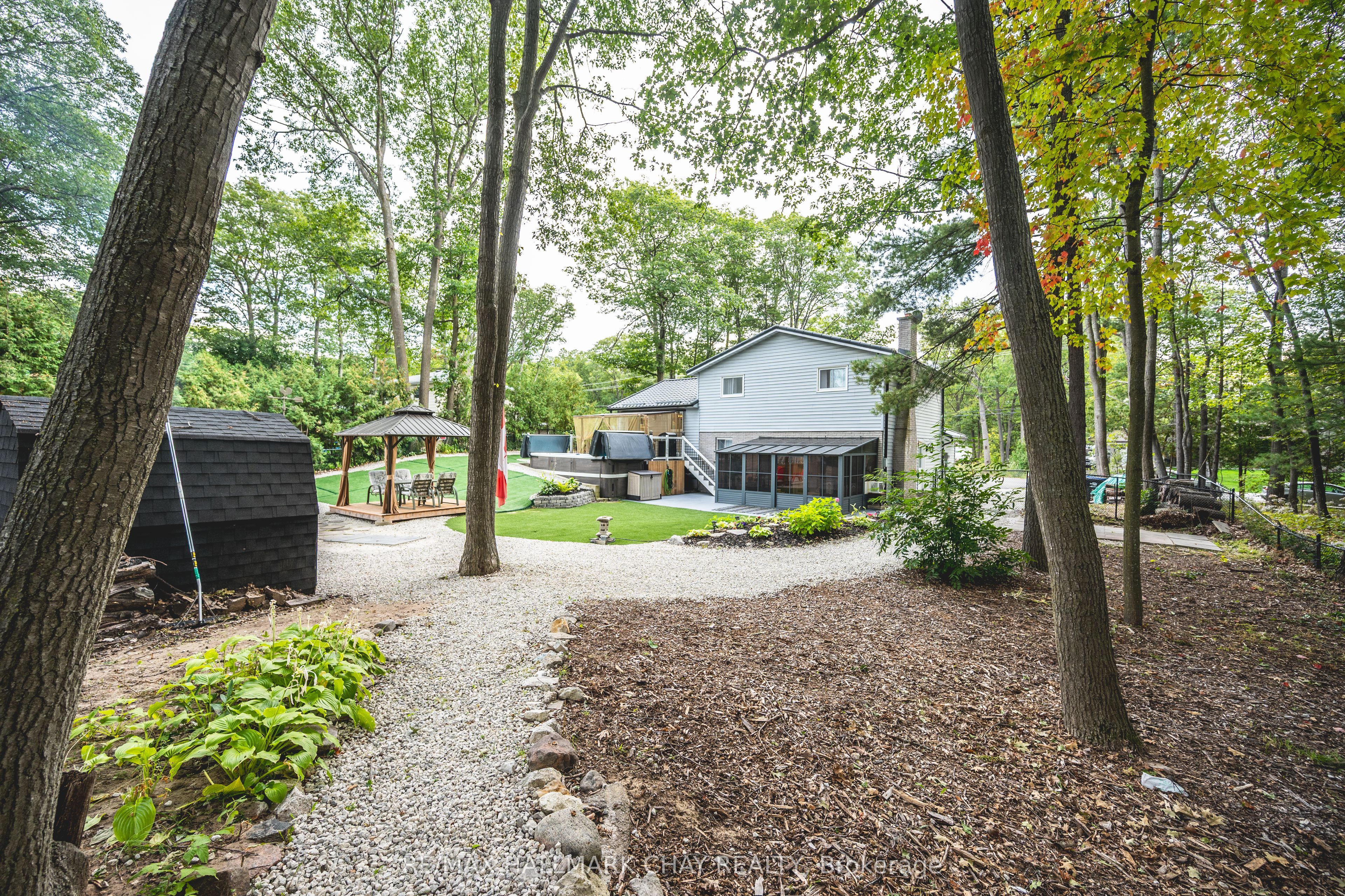 275 Sunnidale Road Property Photo 43