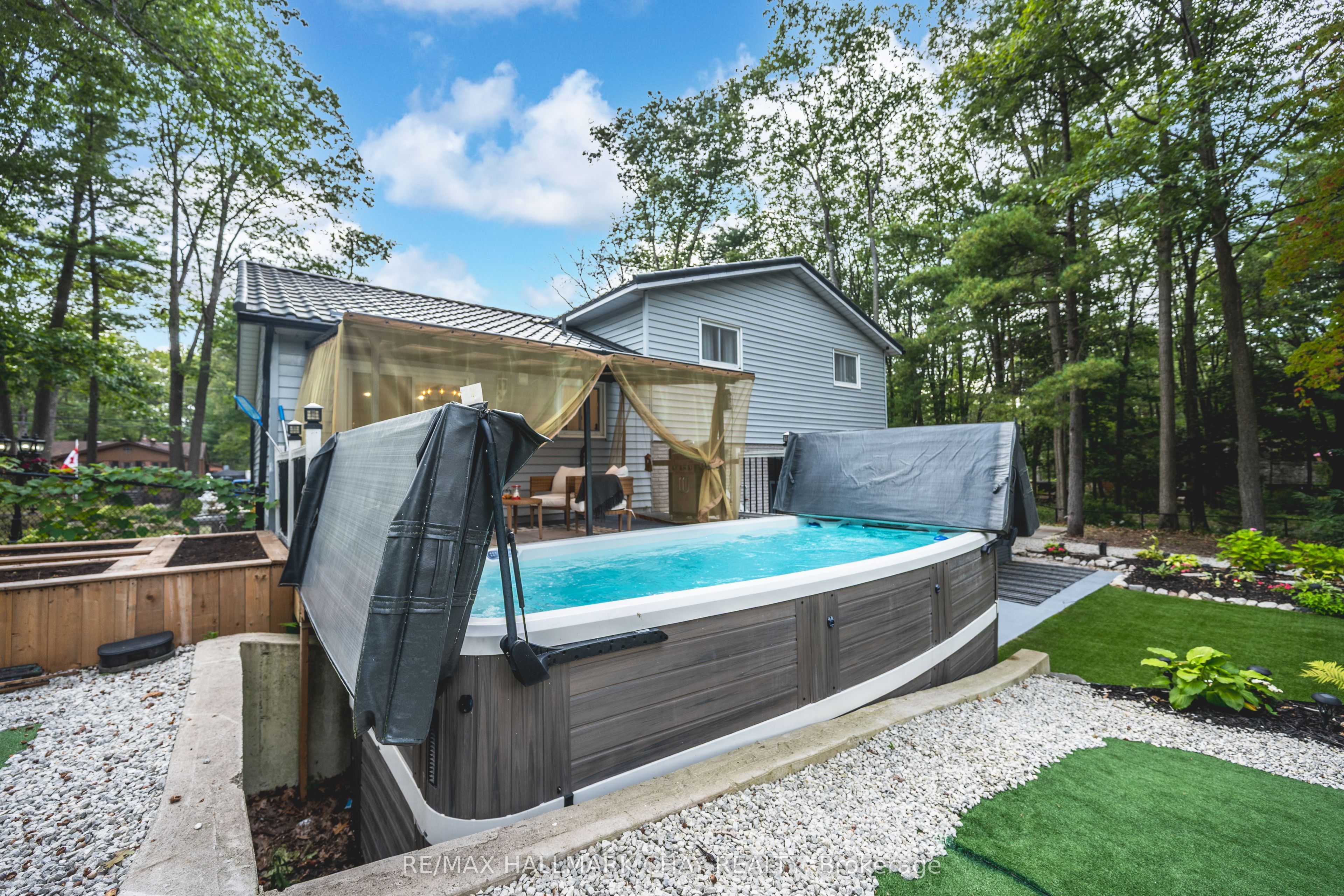 275 Sunnidale Road Property Photo 46