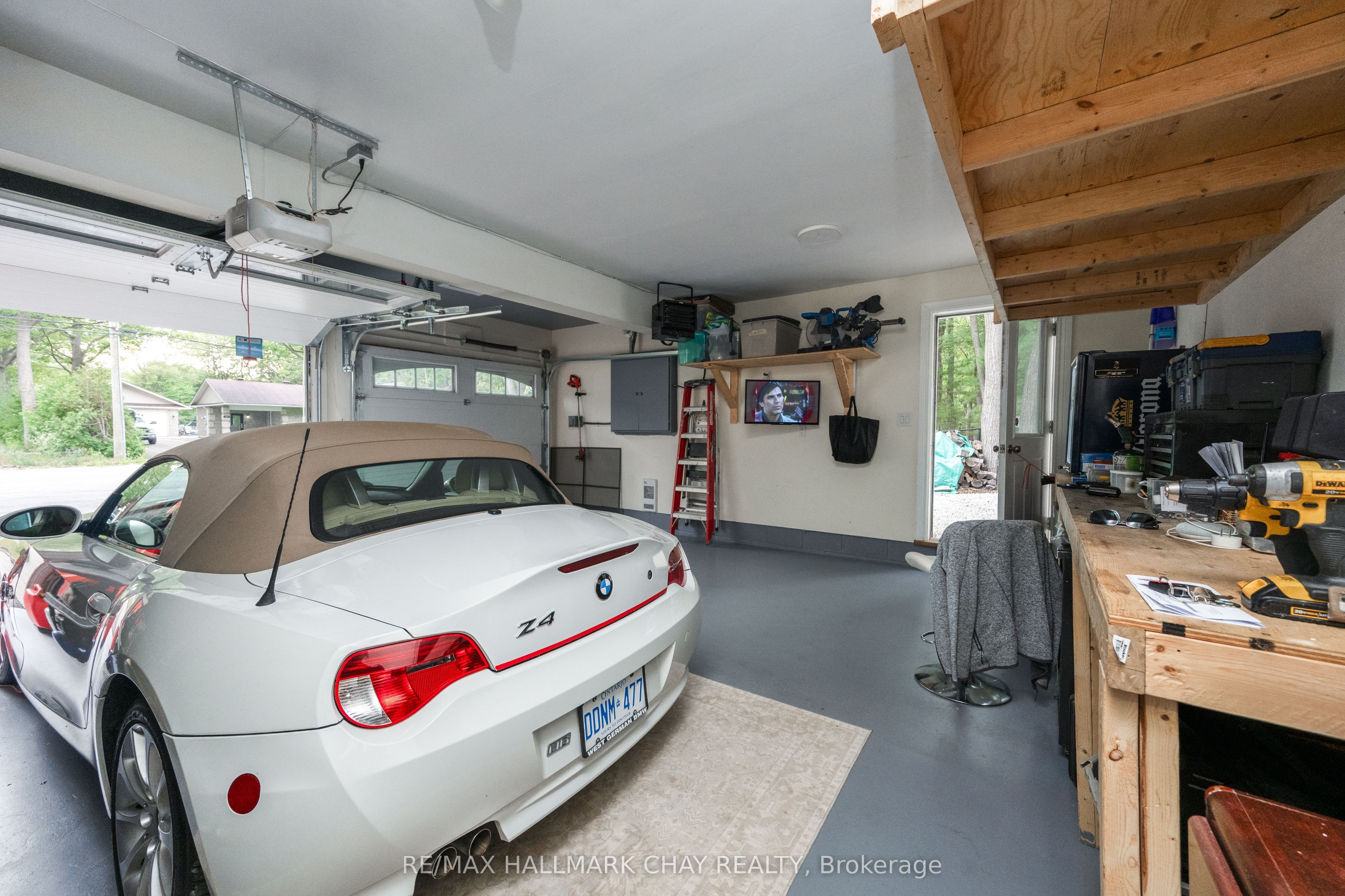 275 Sunnidale Road Property Photo 49